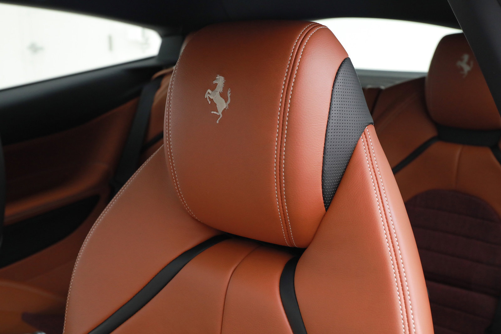 2018 FERRARI GTC4 LUSSO, 7/20