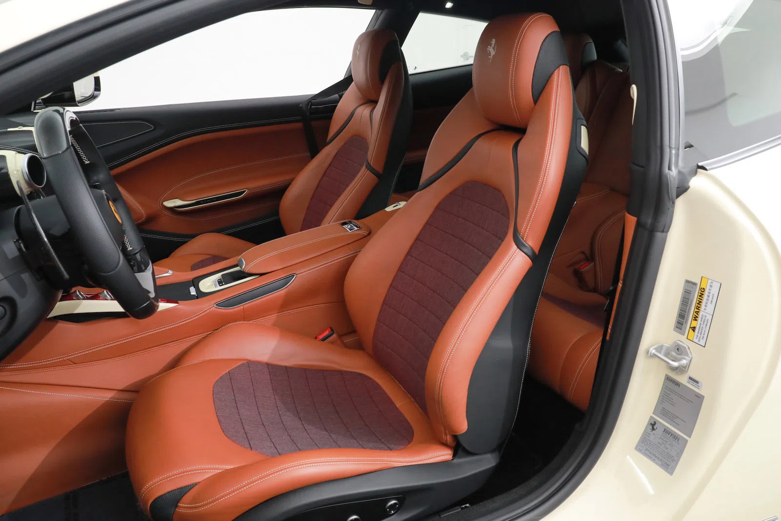 2018 Ferrari GTC4 Lusso interior, seats