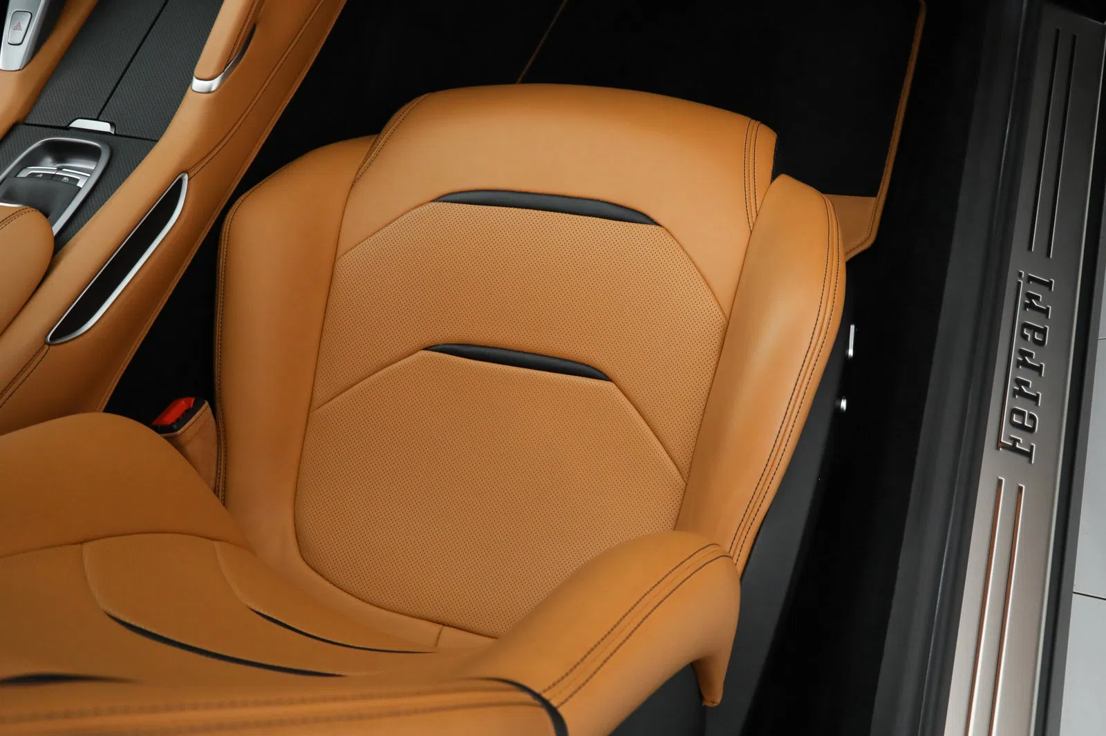 2018 Ferrari GTC4 Lusso interior, seats