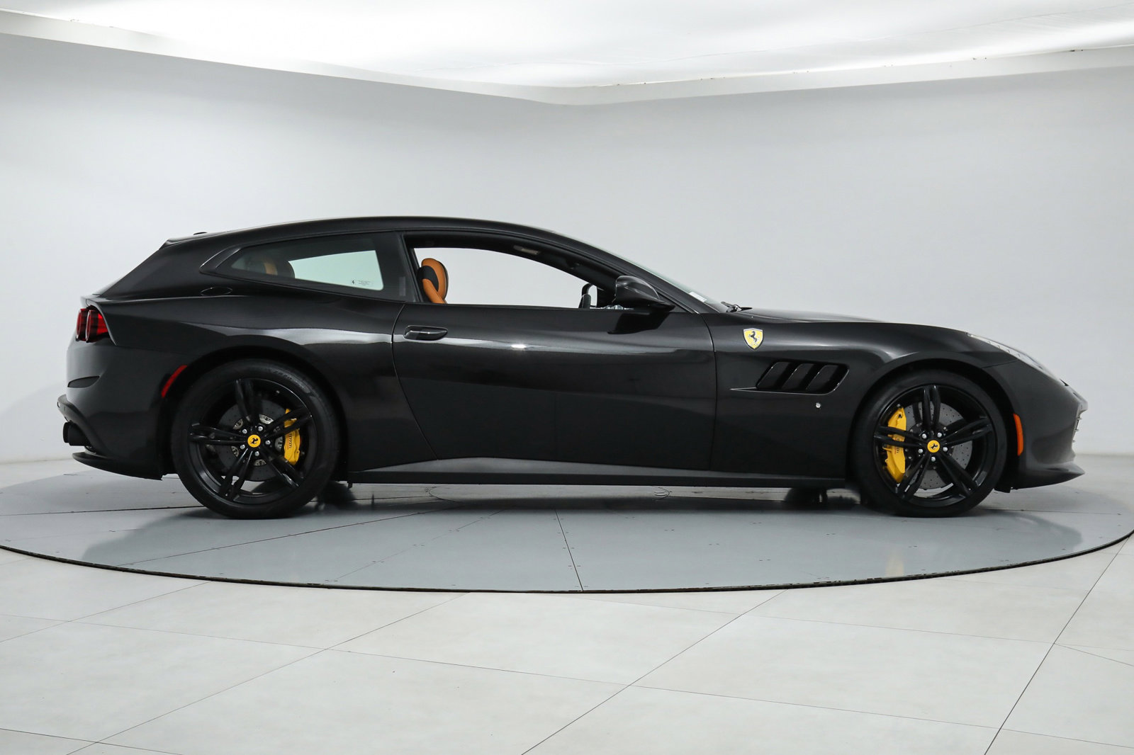 2018 FERRARI GTC4 LUSSO, 15/20
