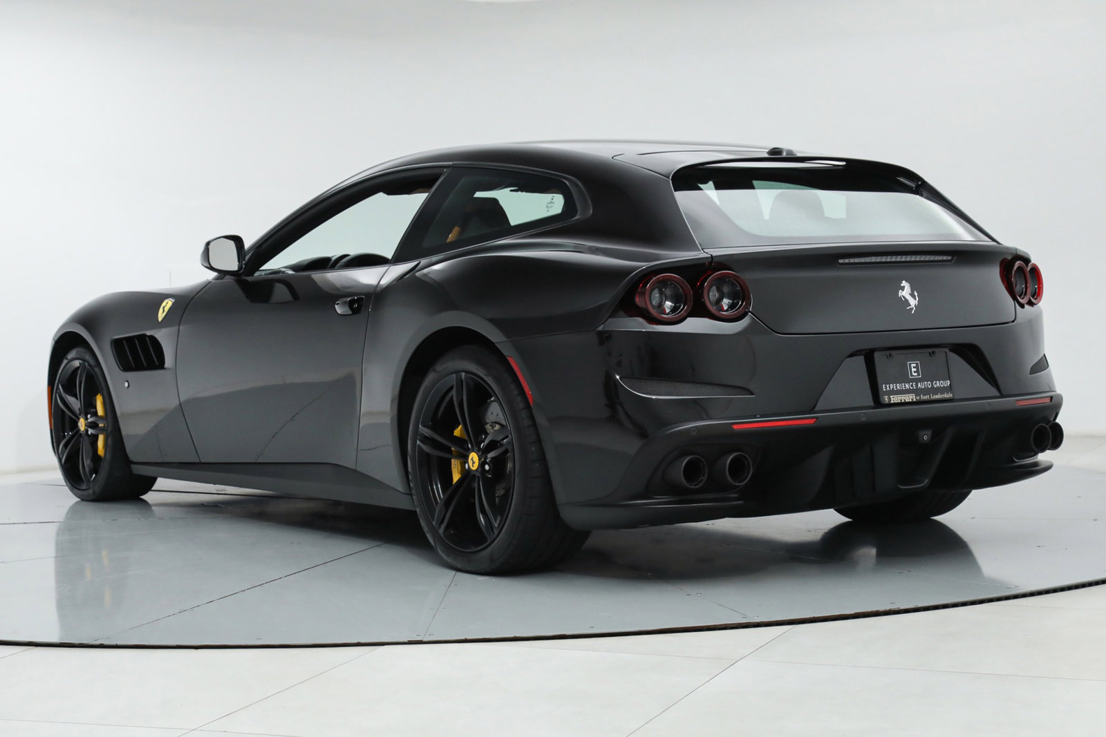 2018 FERRARI GTC4 LUSSO, 17/20