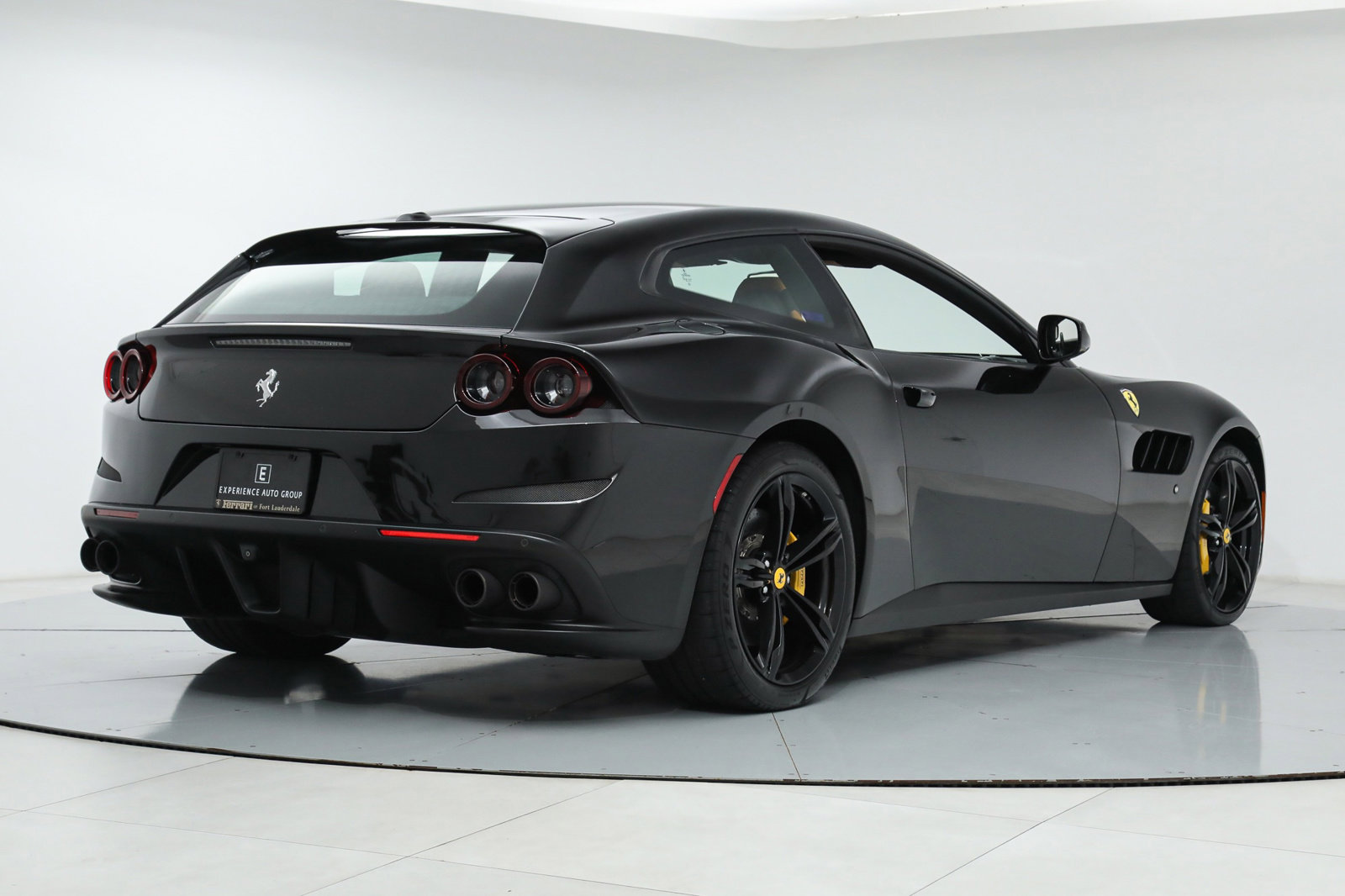 2018 FERRARI GTC4 LUSSO, 19/20
