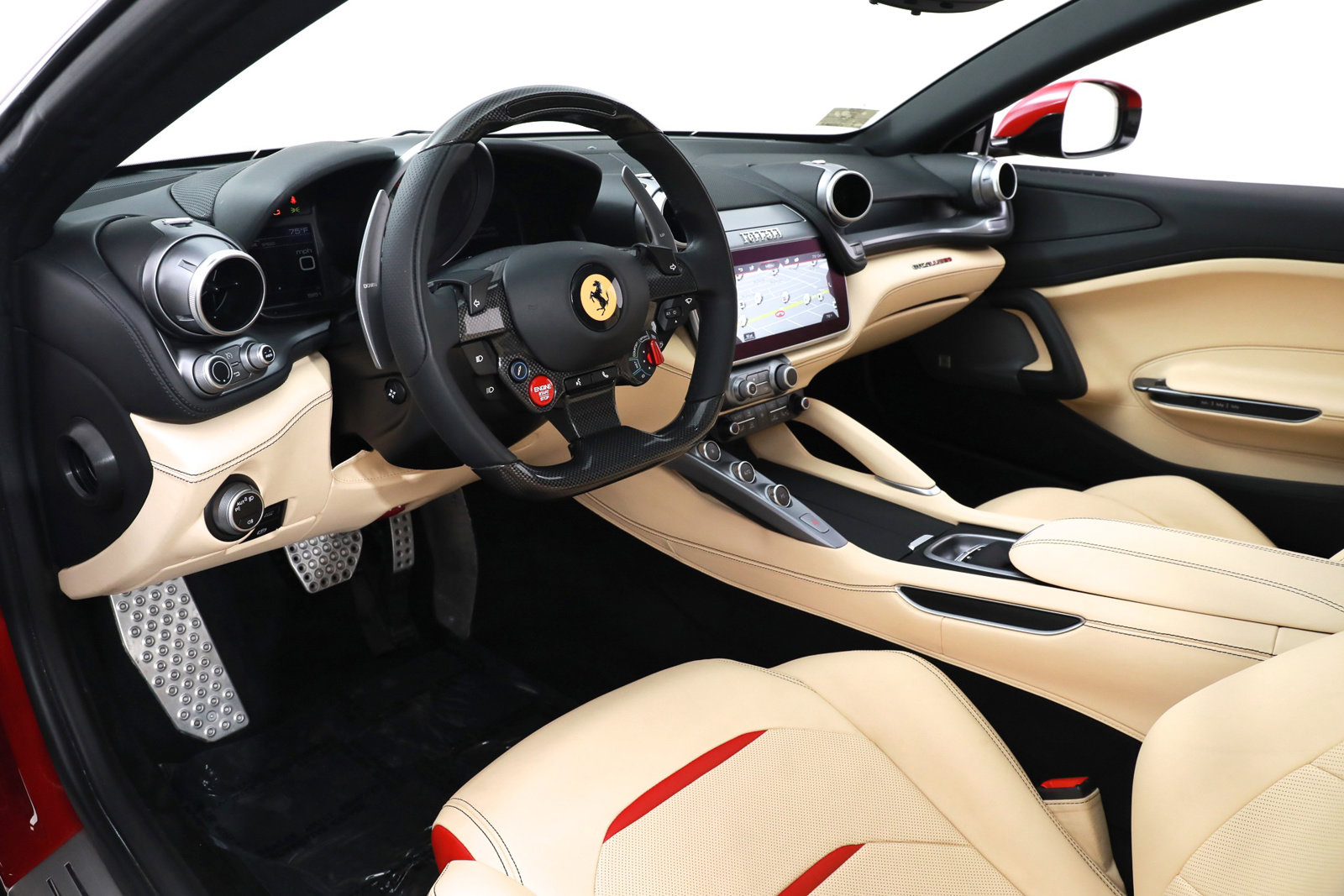 2018 FERRARI GTC4 LUSSO, 3/20