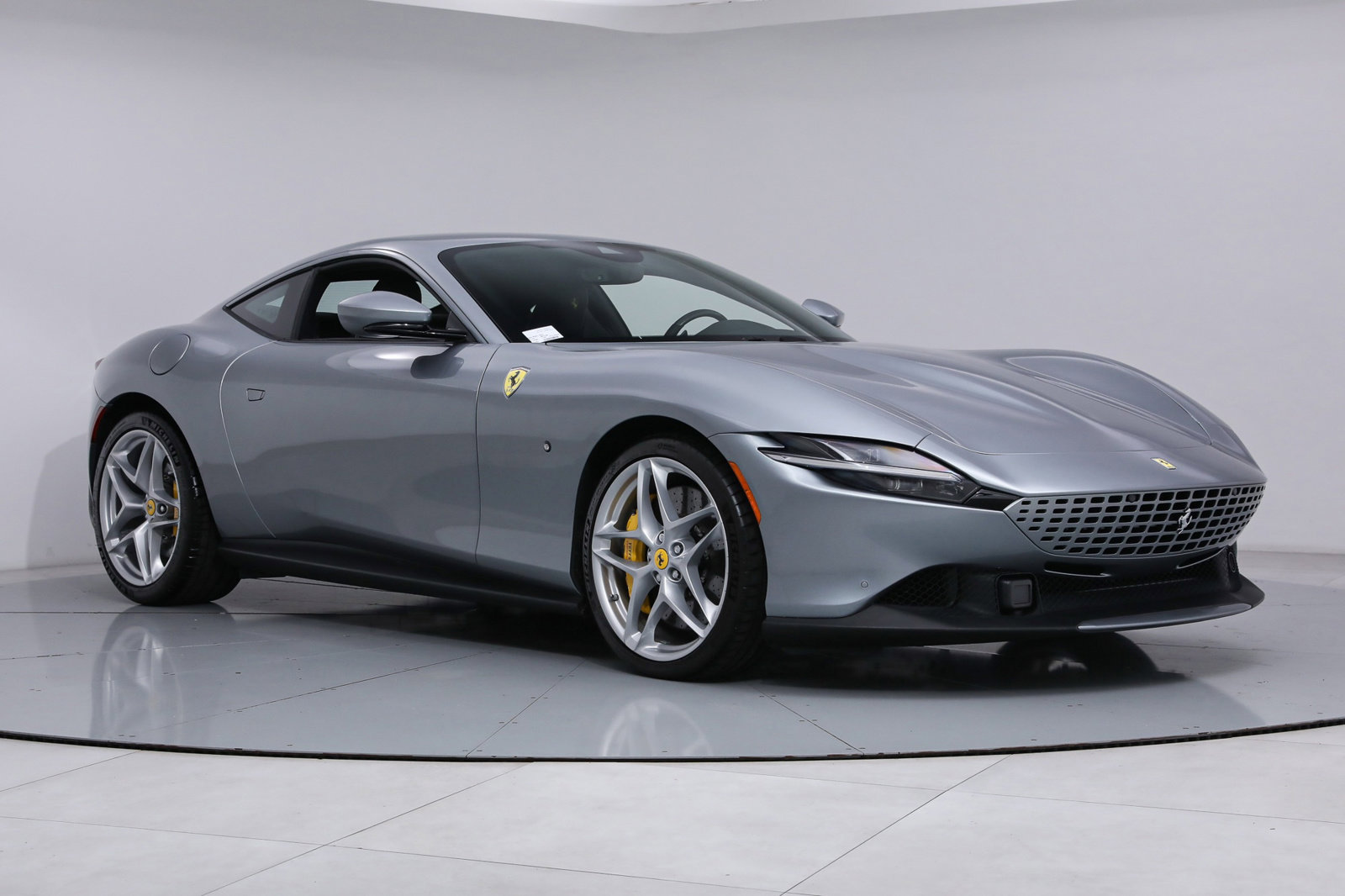 2021 FERRARI ROMA