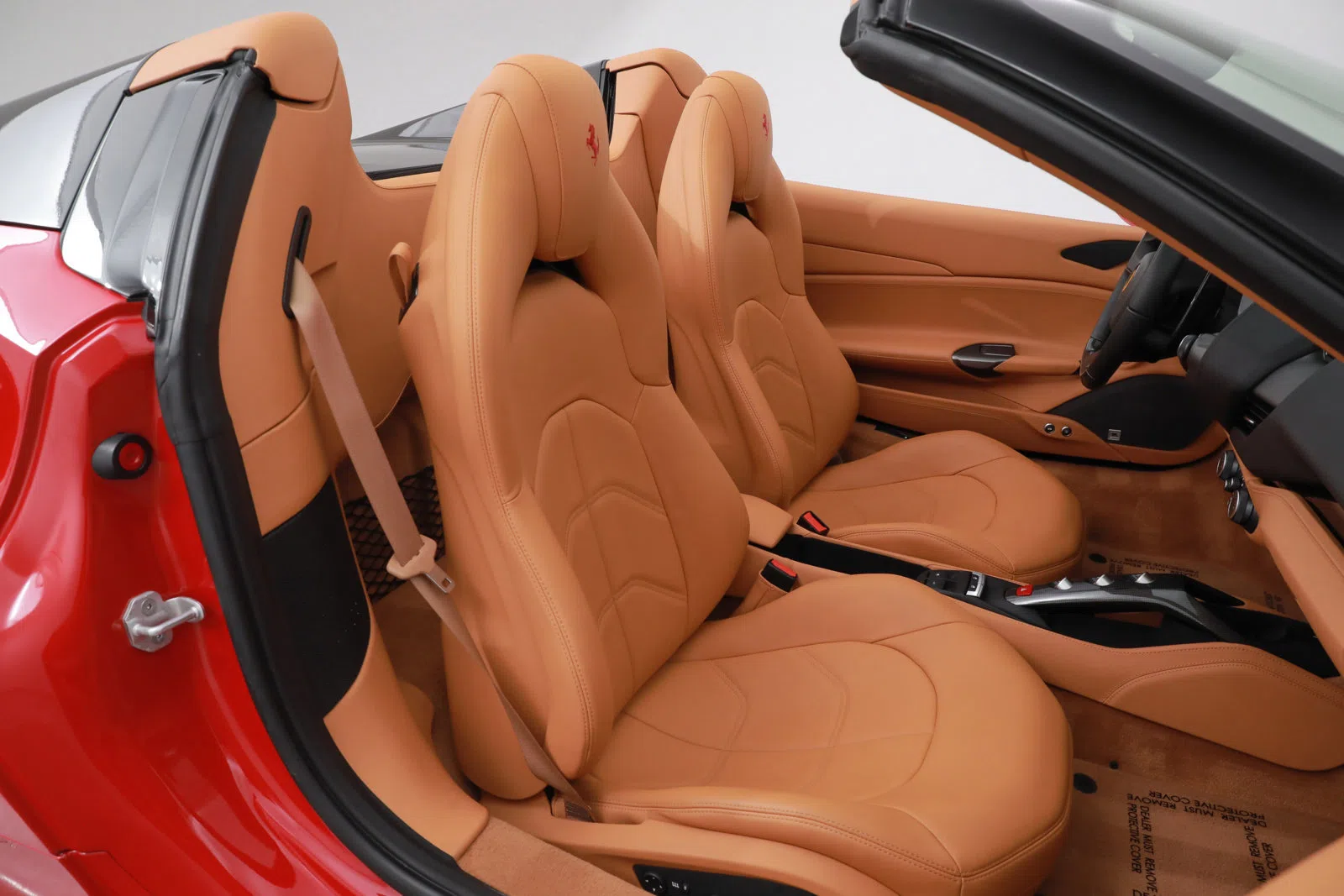 2018 Ferrari 488 Spider interior, seats