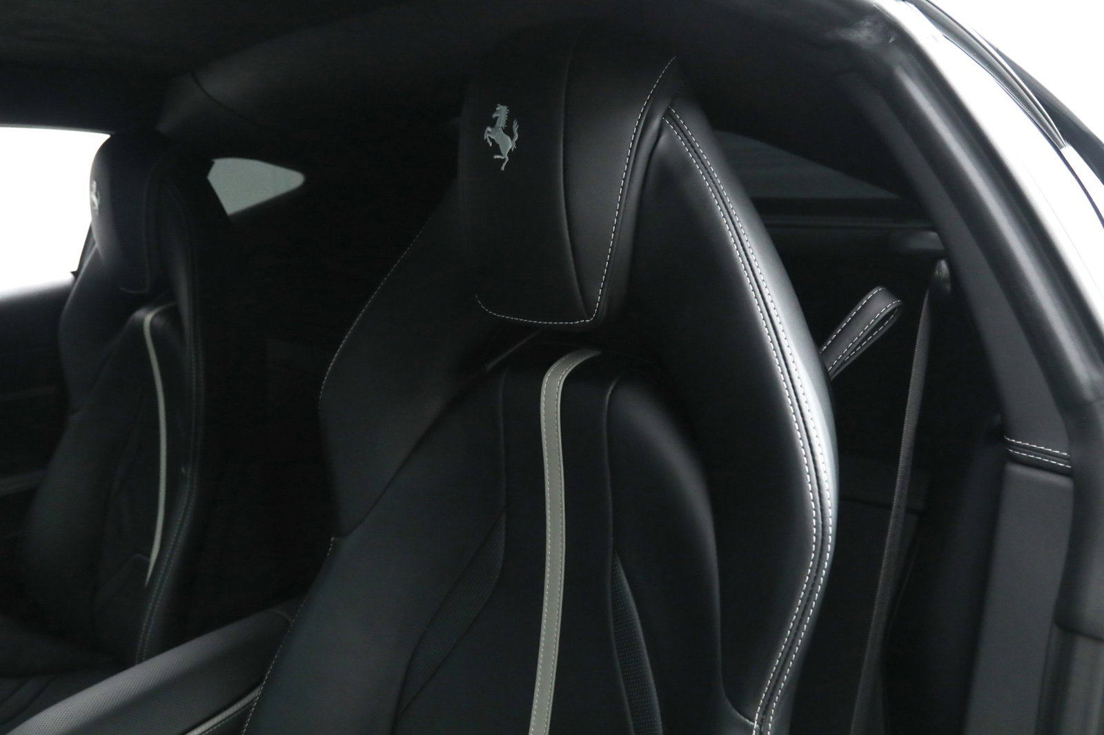 2018 FERRARI 812 SUPERFAST, 8/18