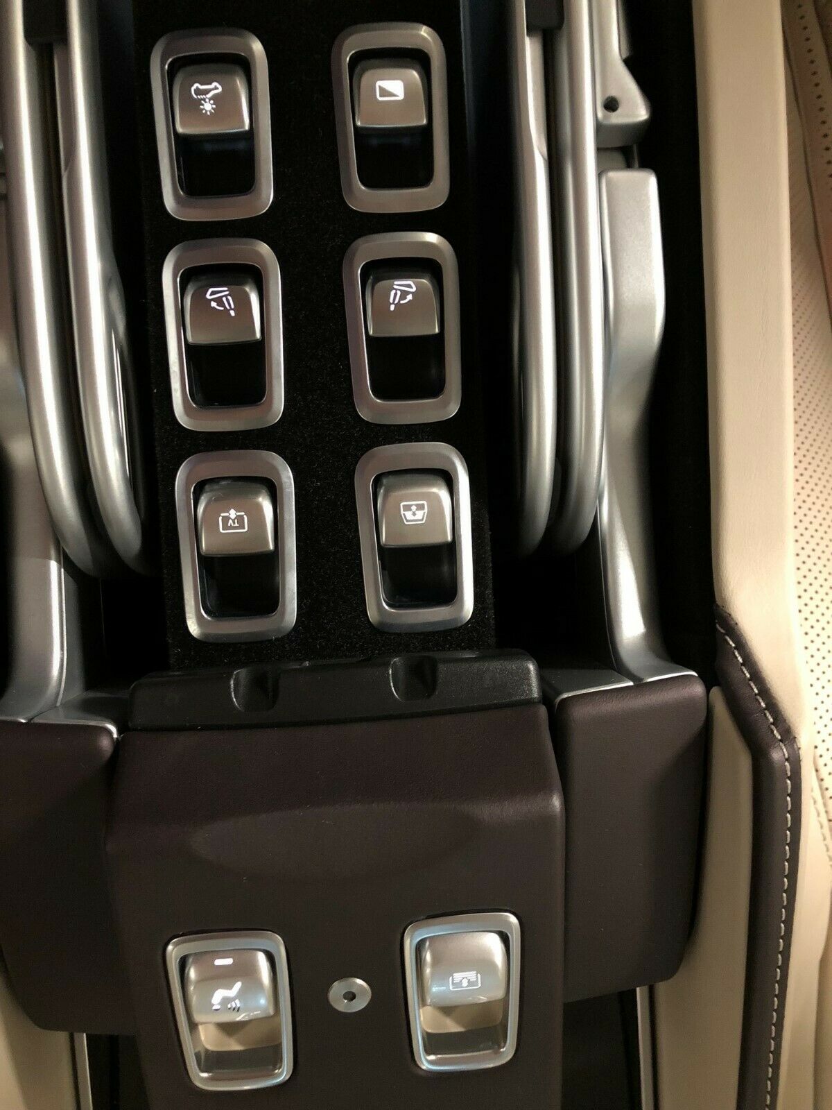 2017 Mercedes-Benz S 600 Maybach Pullman, 14/19