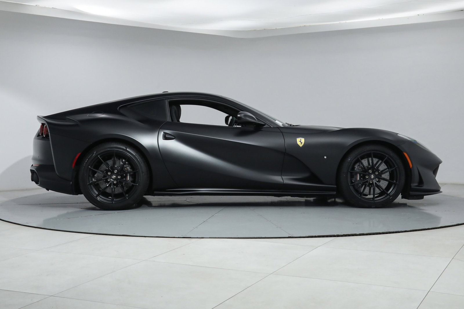 2018 FERRARI 812 SUPERFAST, 13/18