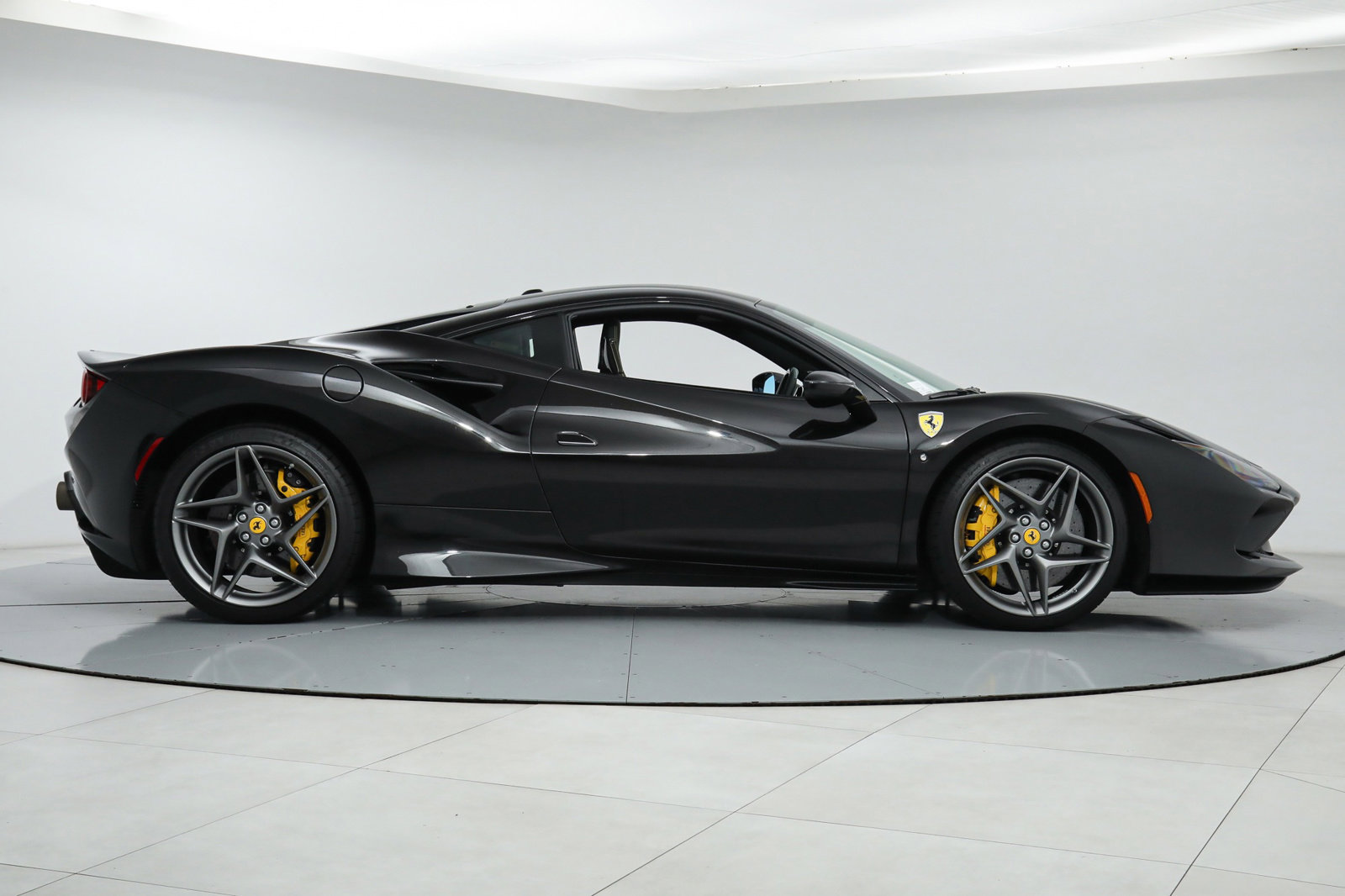 2021 FERRARI F8 TRIBUTO, 14/18