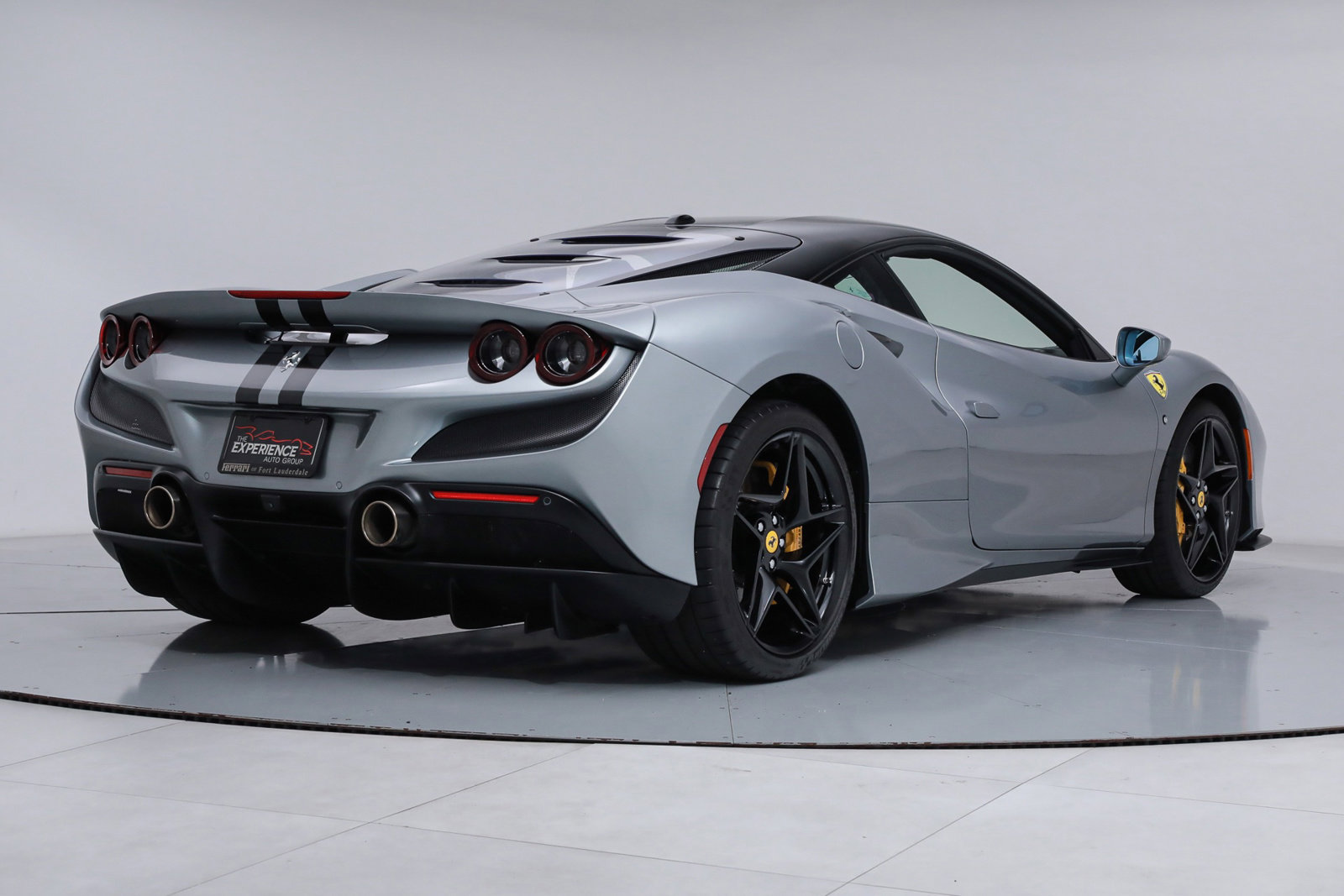 2021 FERRARI F8 TRIBUTO, 2/19