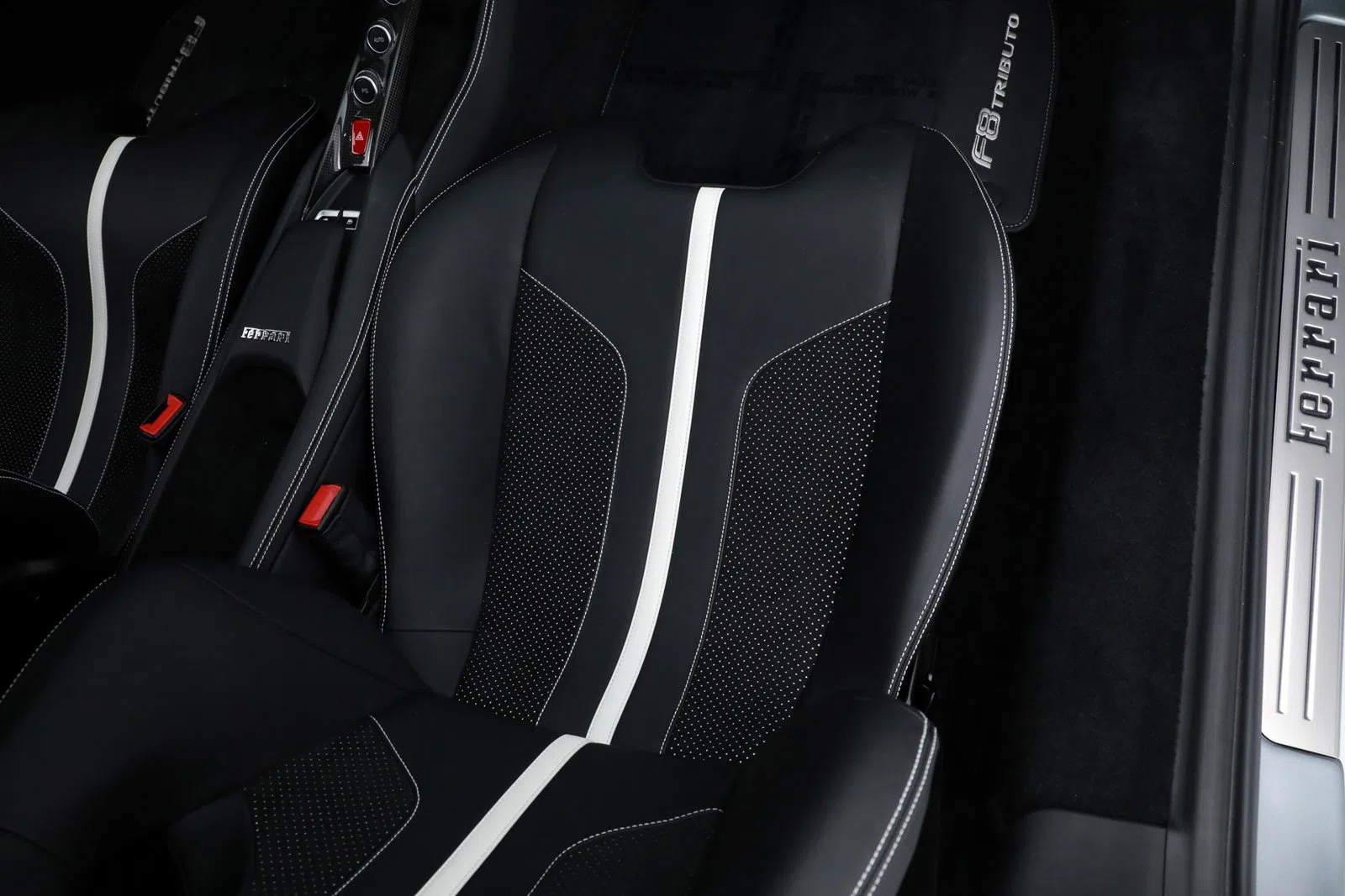 2021 Ferrari F8 Tributo interior, seats