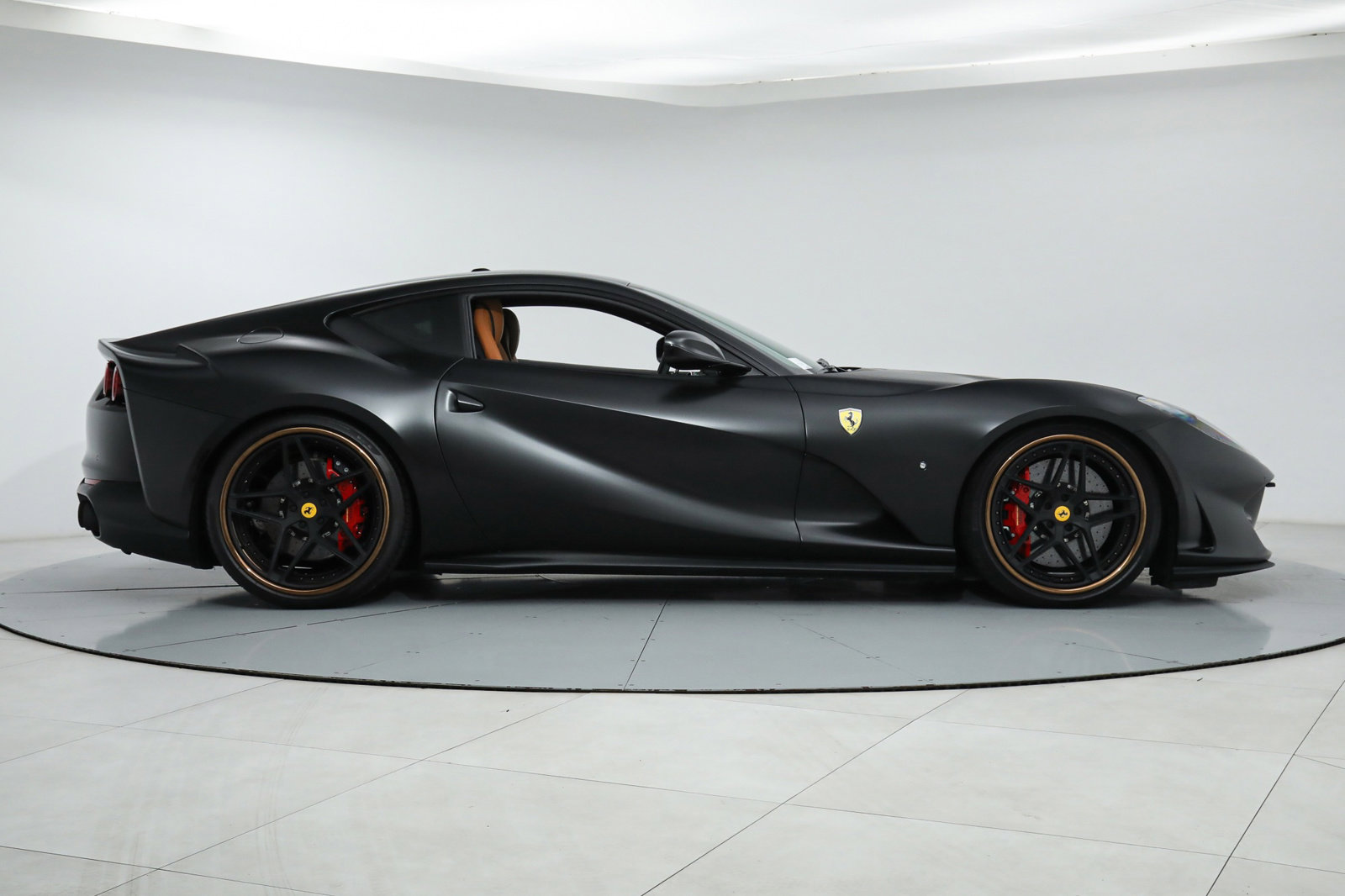 2018 FERRARI 812 SUPERFAST, 10/18