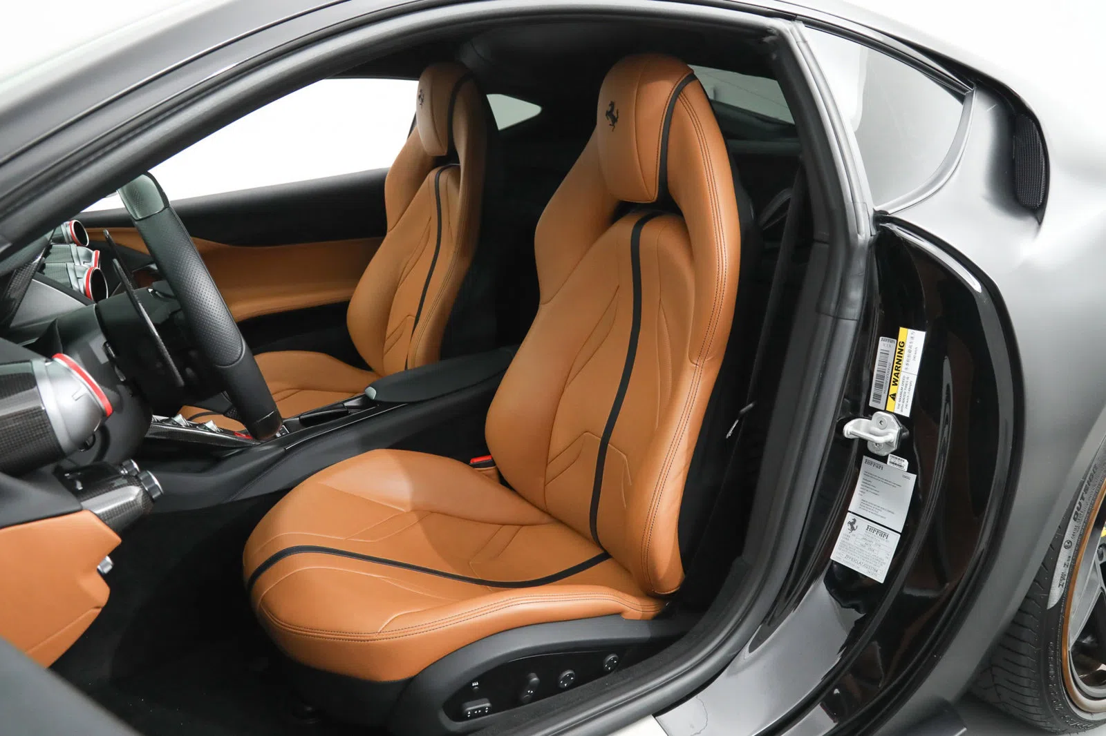 2018 Ferrari 812 Superfast interior, seats