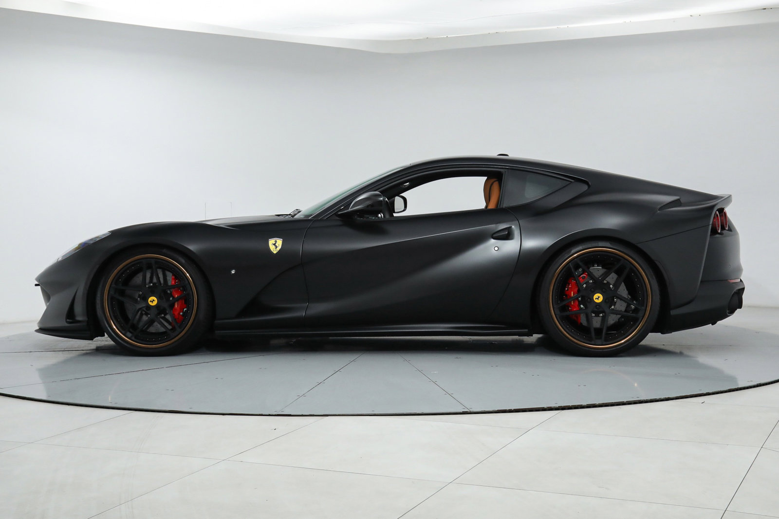 2018 FERRARI 812 SUPERFAST, 15/18