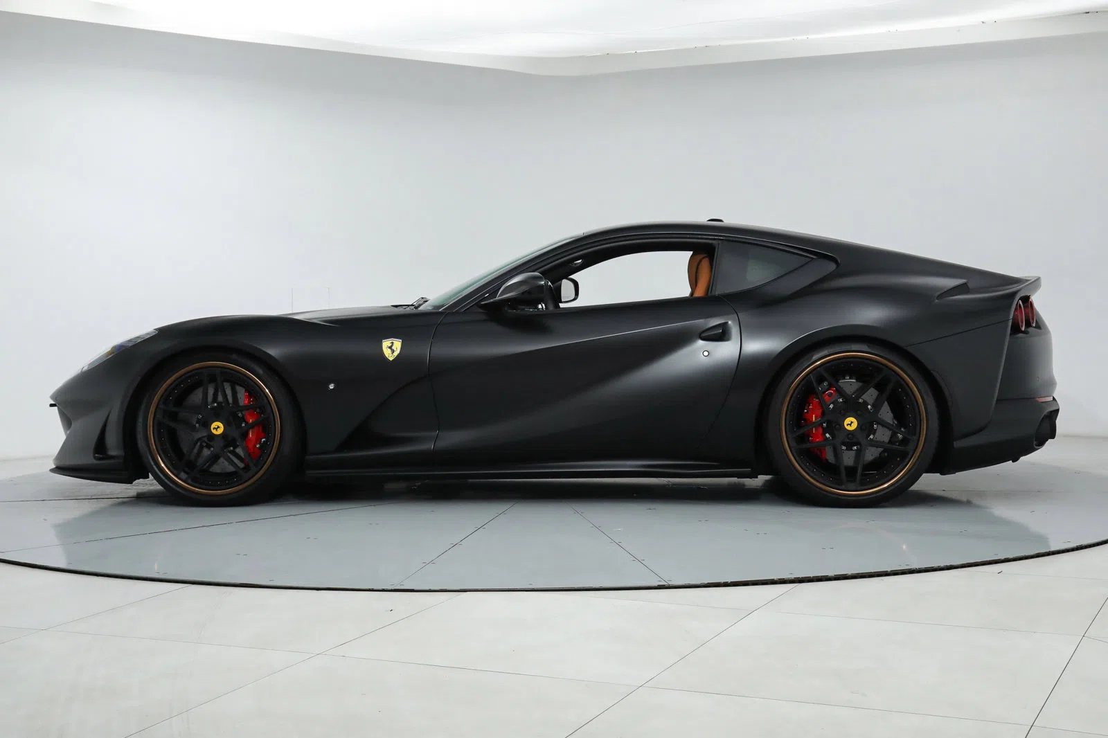 2018 Ferrari 812 Superfast for sale, exterior