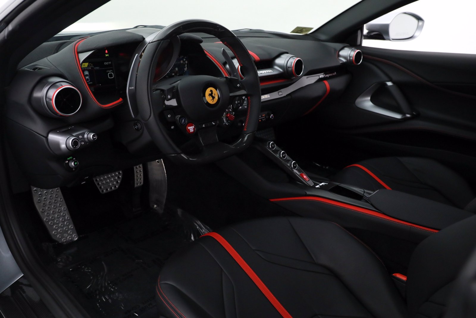 2020 FERRARI 812 SUPERFAST, 9/12