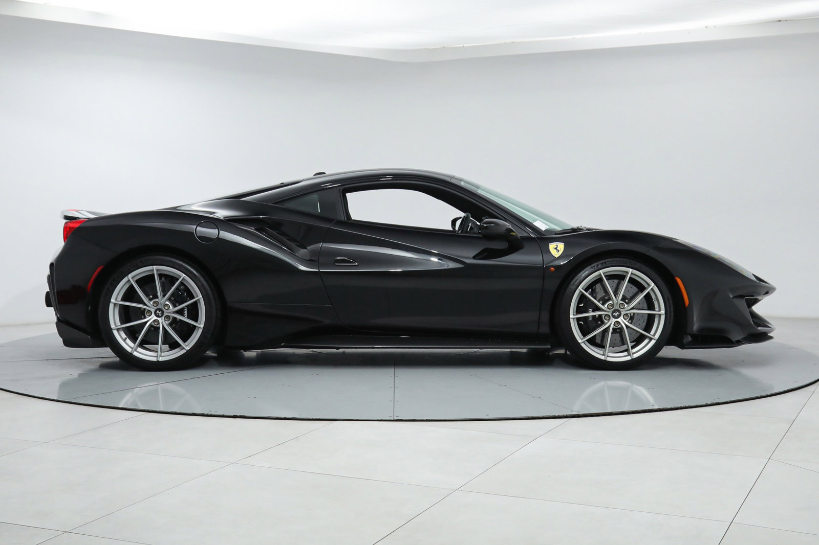 2019 FERRARI 488 PISTA, 5/19