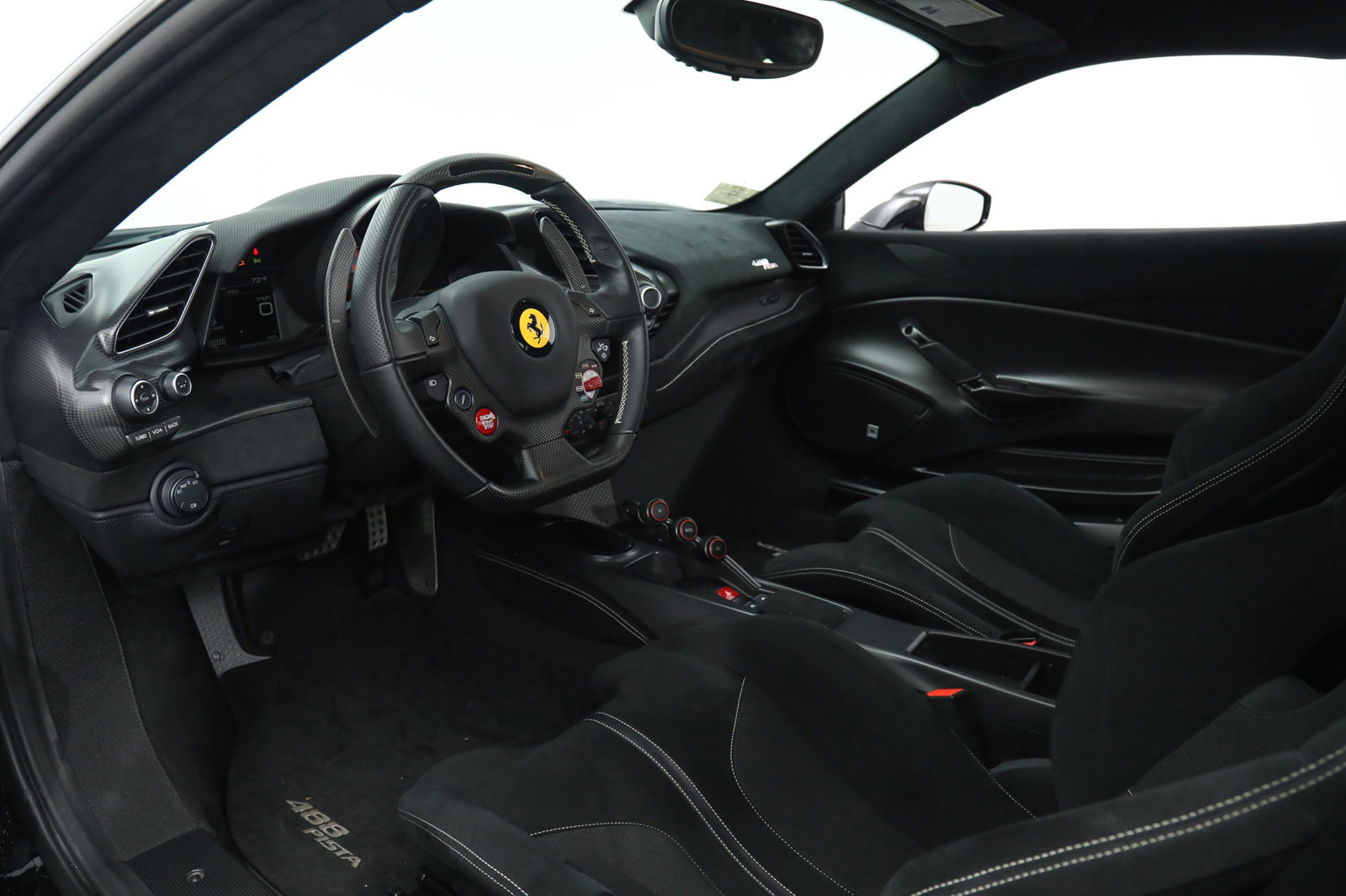 2019 FERRARI 488 PISTA, 17/19