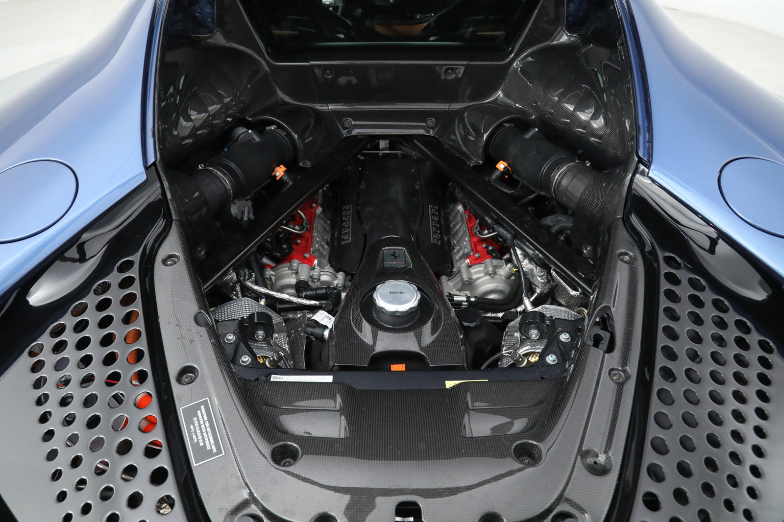 2021 FERRARI SF90 STRADALE, 9/20