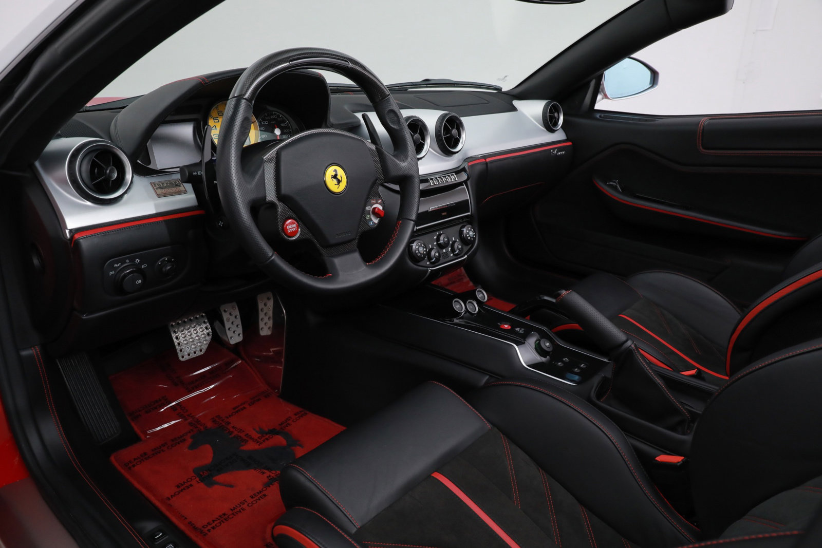 2011 FERRARI 599 SA APERTA, 4/19