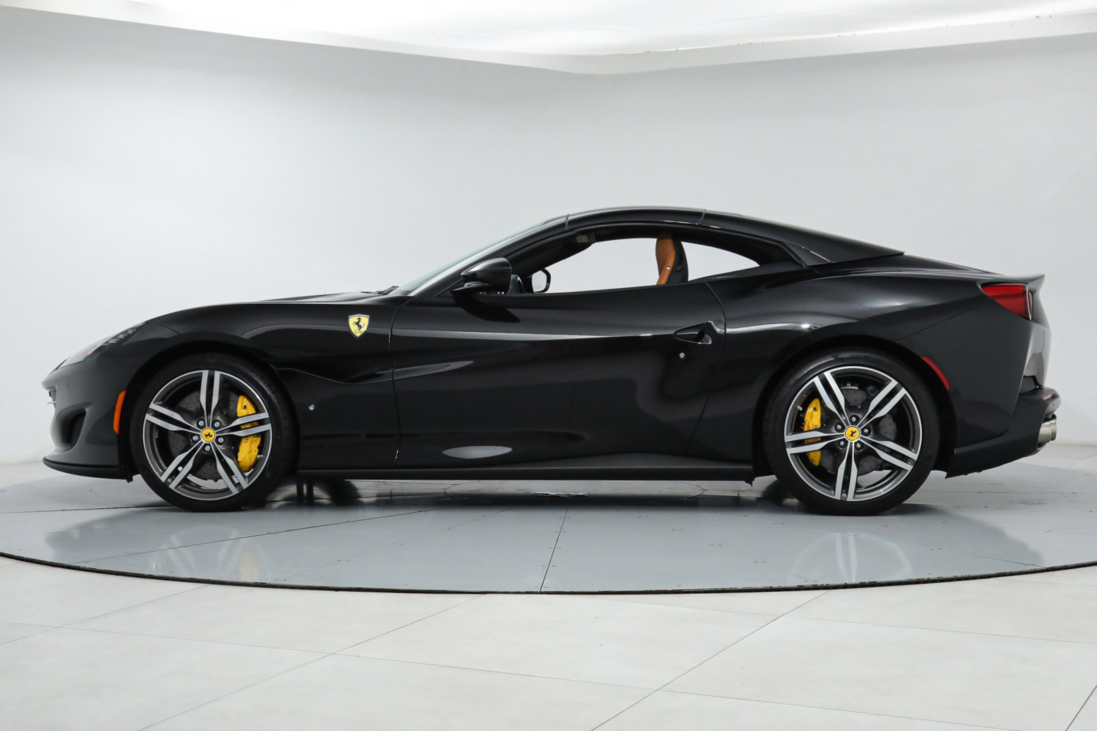 2019 FERRARI PORTOFINO, 16/20