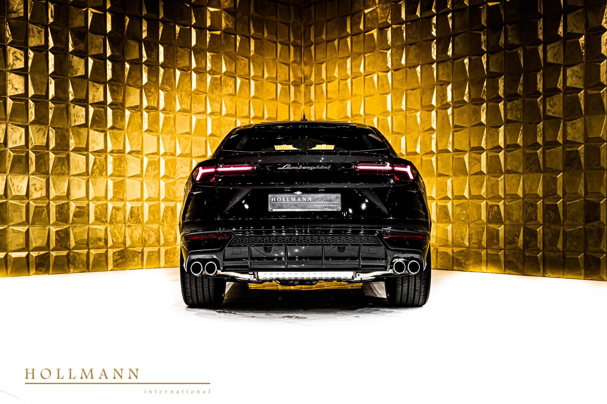 2022 Lamborghini Urus, 10/17