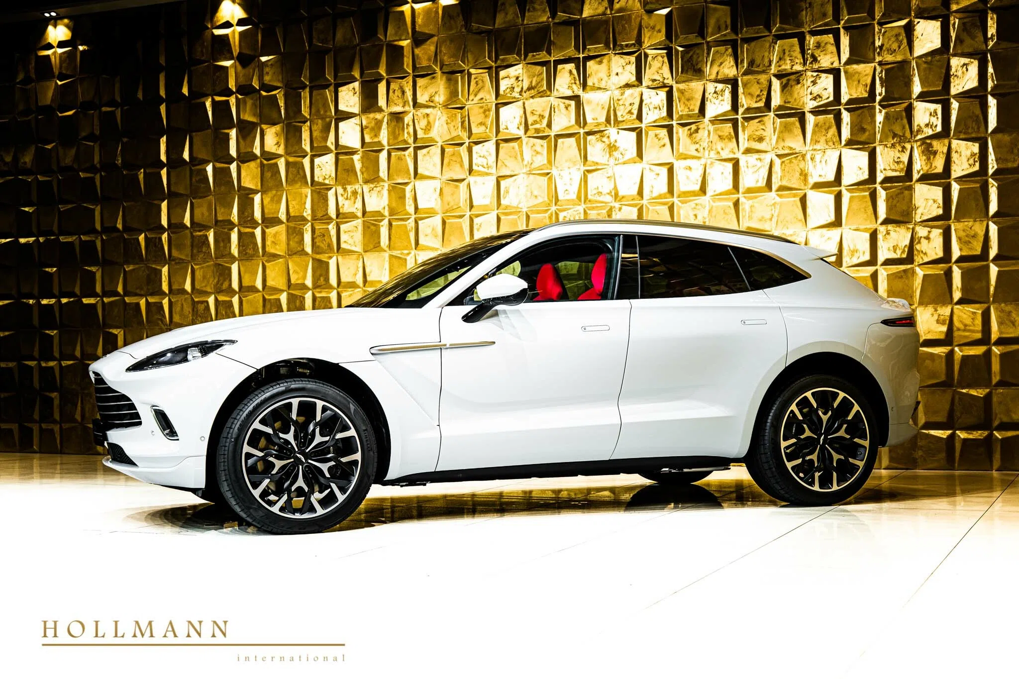 2022 Aston Martin DBX for sale, exterior