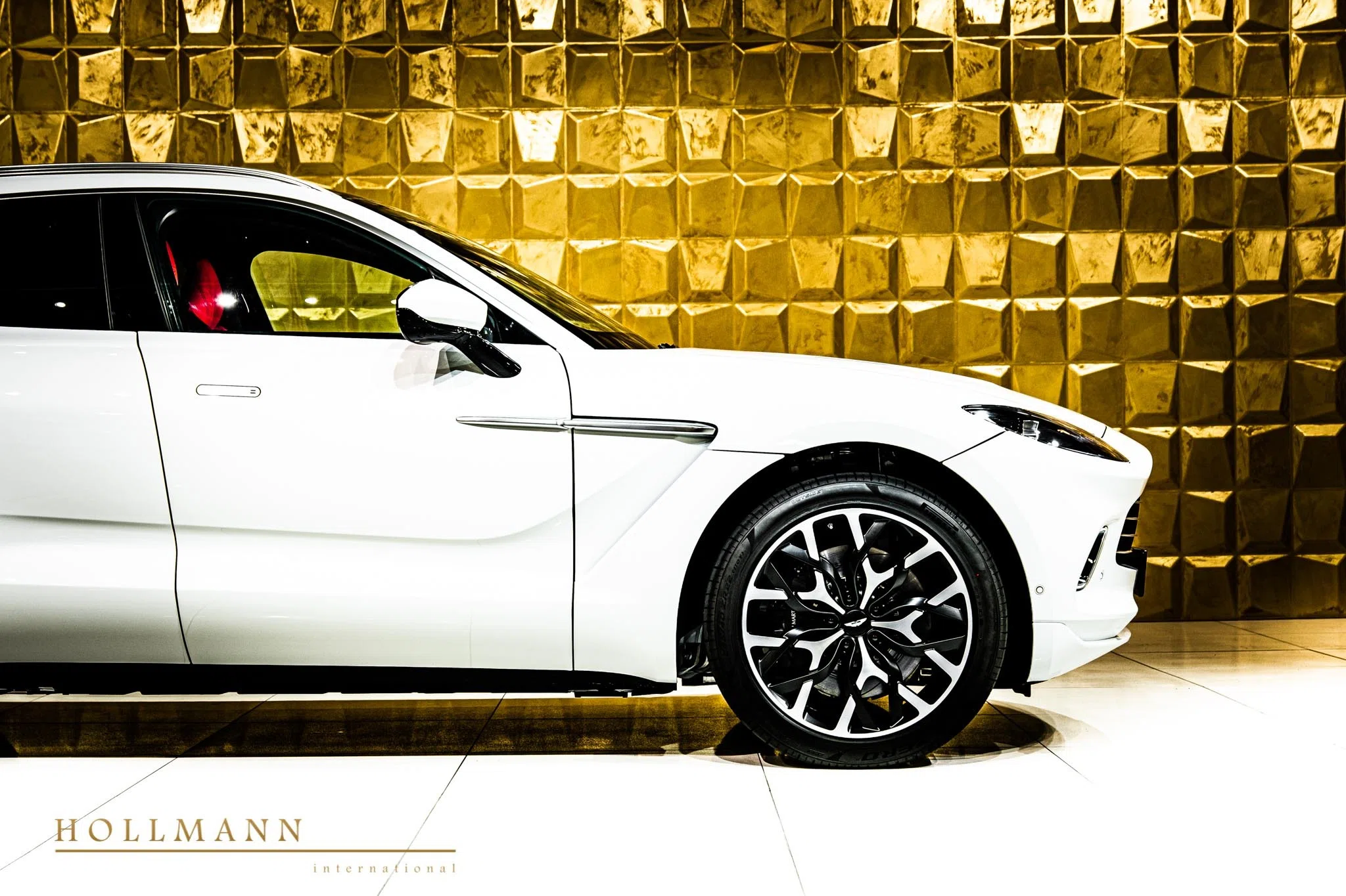2022 Aston Martin DBX for sale, exterior