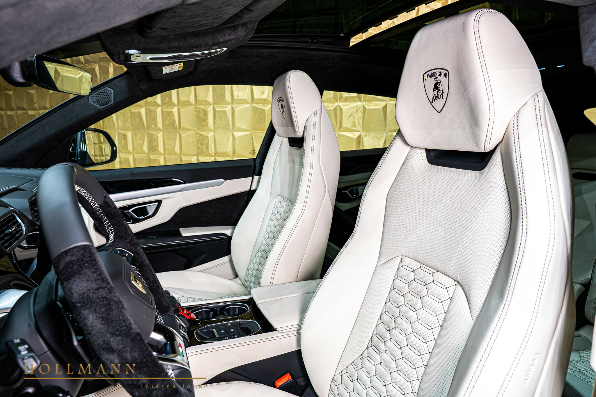 2022 Lamborghini Urus by NOVITEC, 4/20