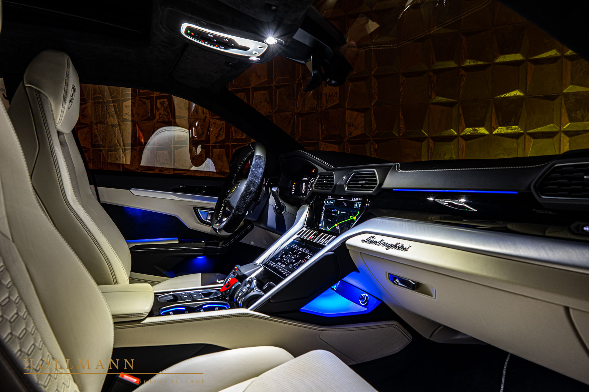2022 Lamborghini Urus by NOVITEC, 17/20