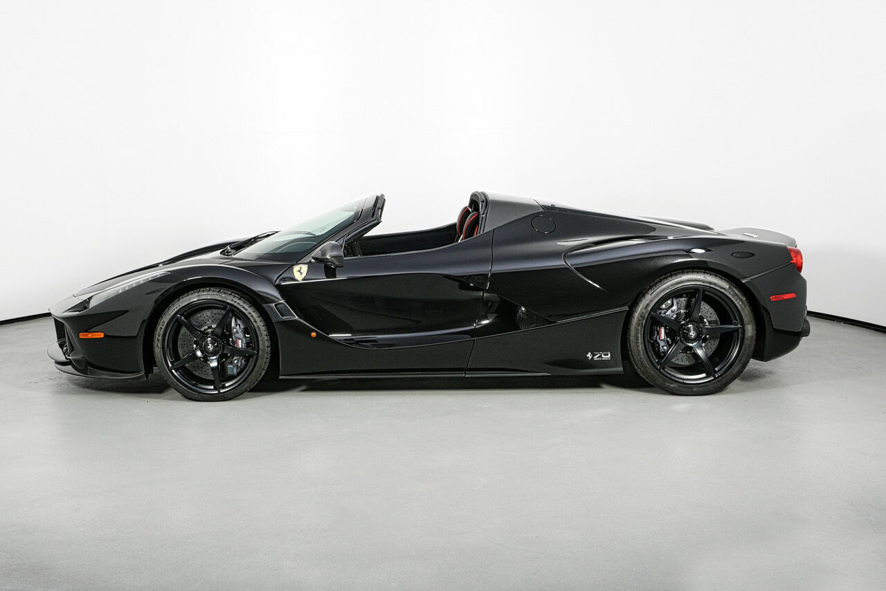 2017 Ferrari LaFerrari Aperta, 15/20