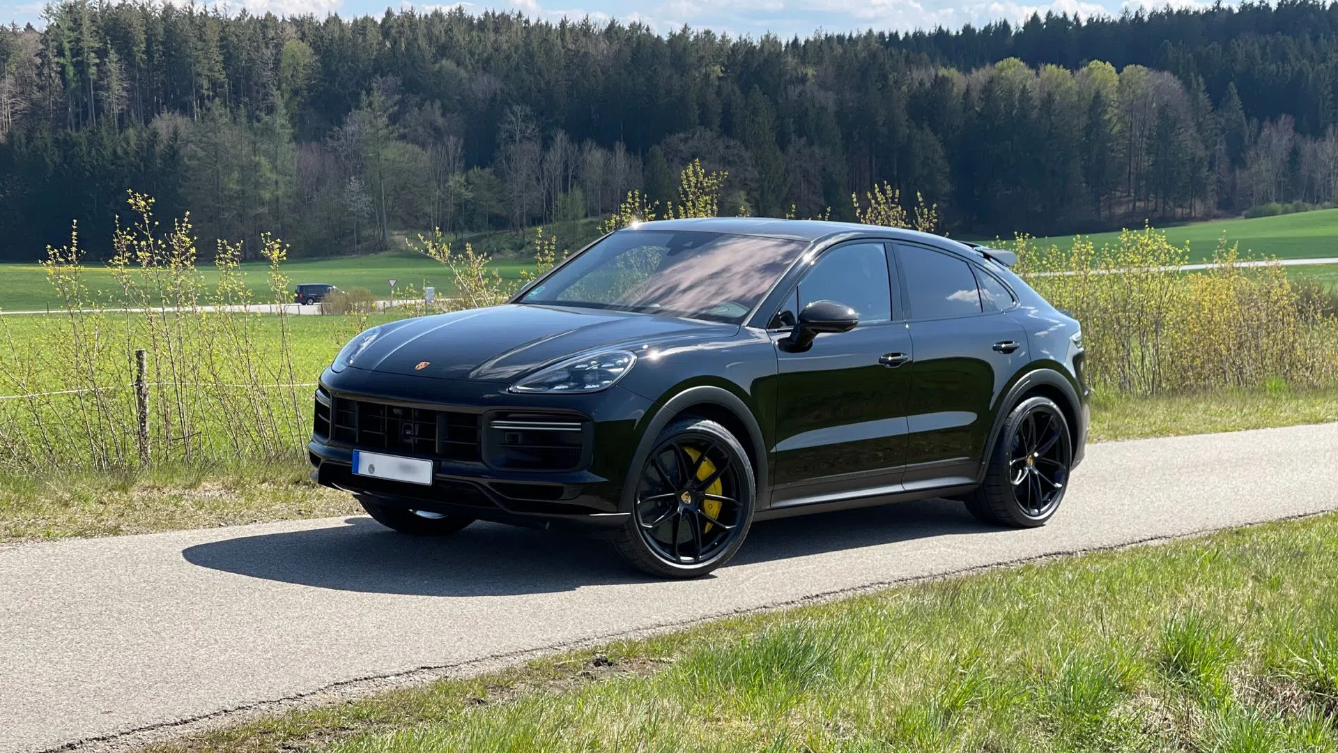 2022 Porsche Cayenne Turbo GT Coupe