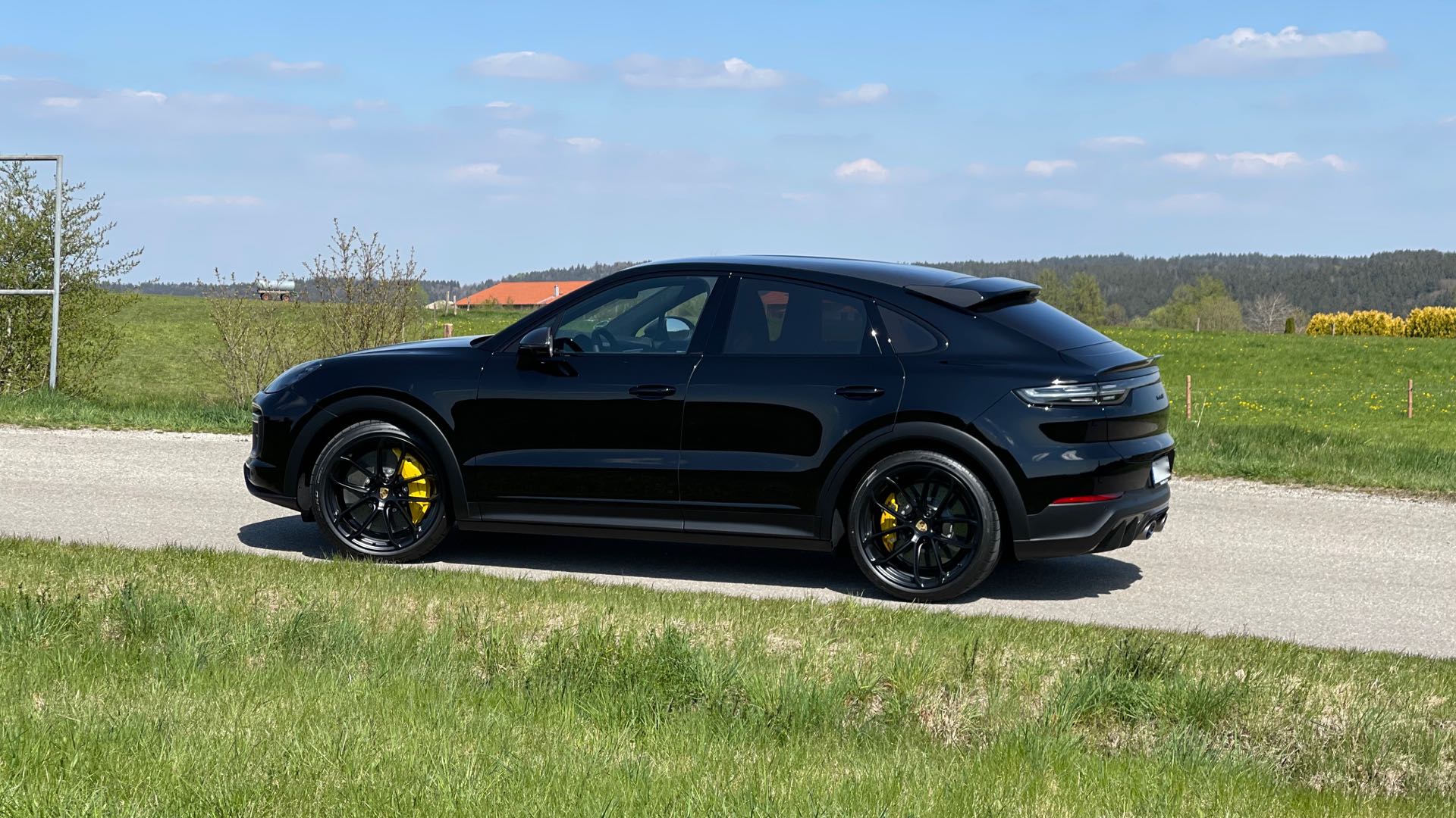 2022 Porsche Cayenne Turbo GT Coupe, 3/14