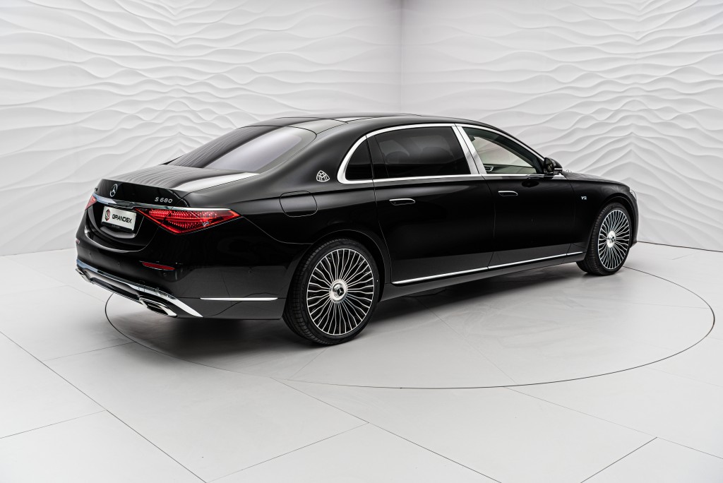 2022 Mercedes-Maybach S 680, 2/20
