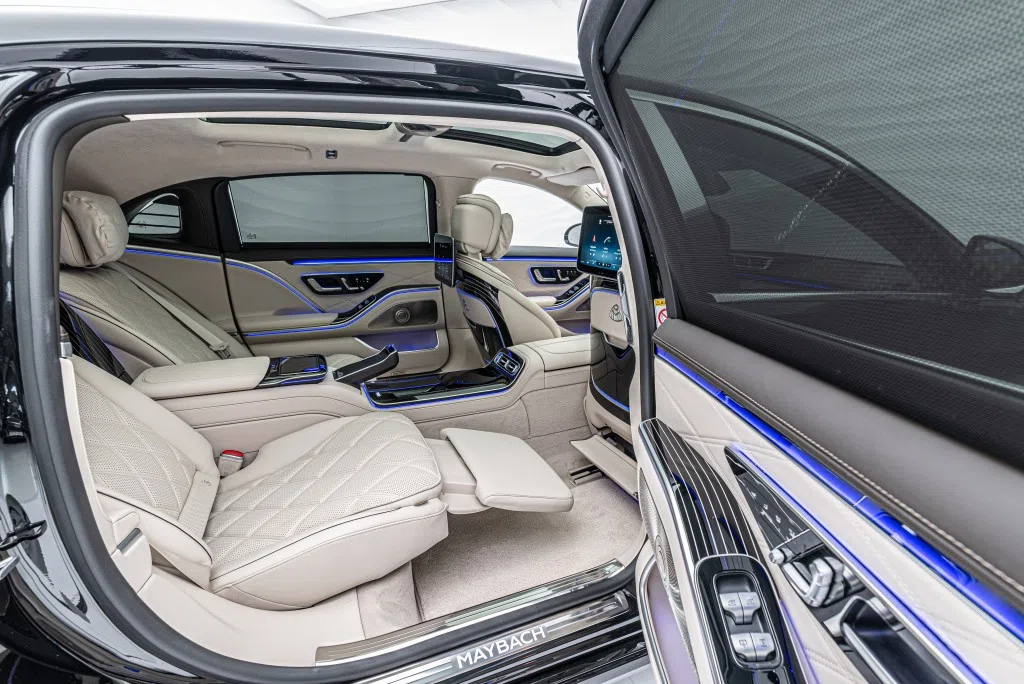 2022 Mercedes-Maybach S 680 interior, seats