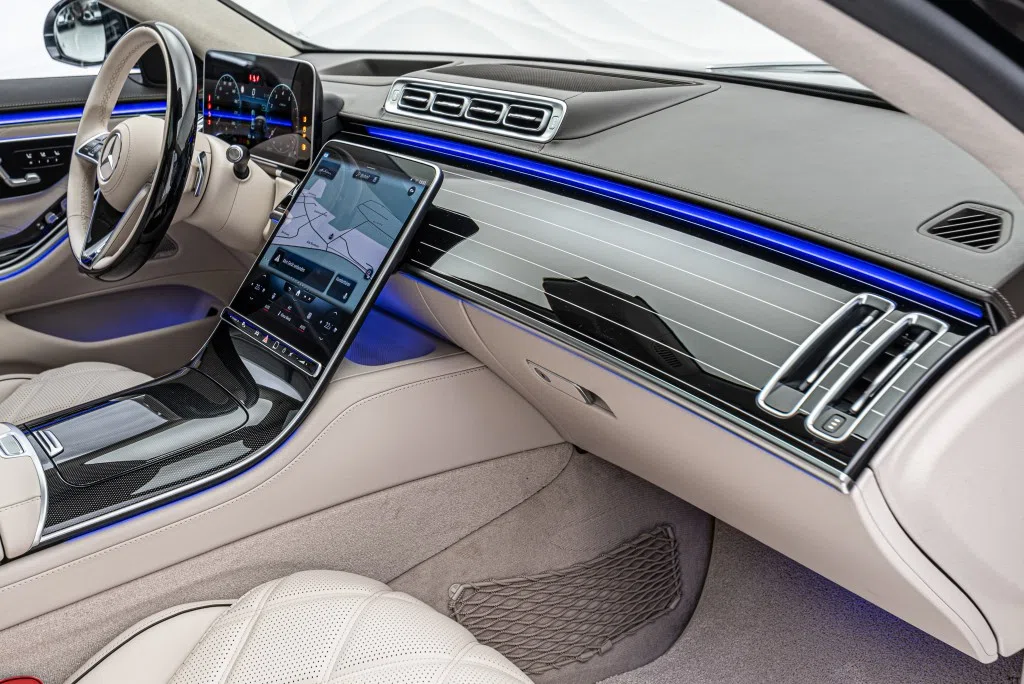2022 Mercedes-Maybach S 680 interior