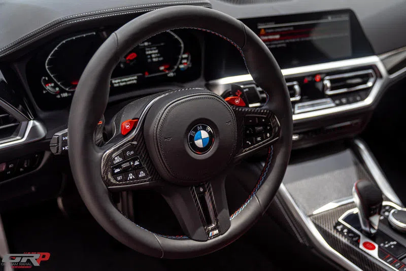2022 BMW M4 Comp Kith Edition interior, steering wheel