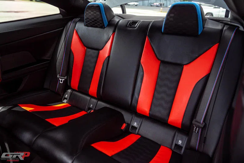 2022 BMW M4 Comp Kith Edition interior, seats