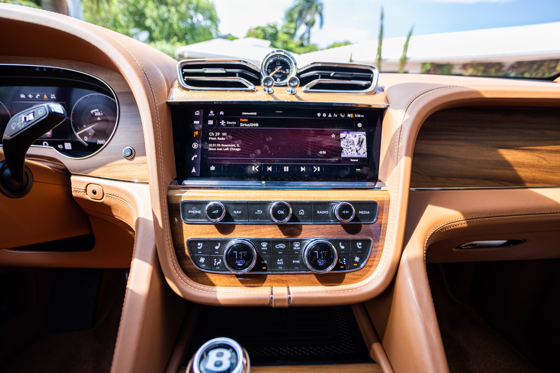 2022 Bentley Bentayga Speed, 15/20