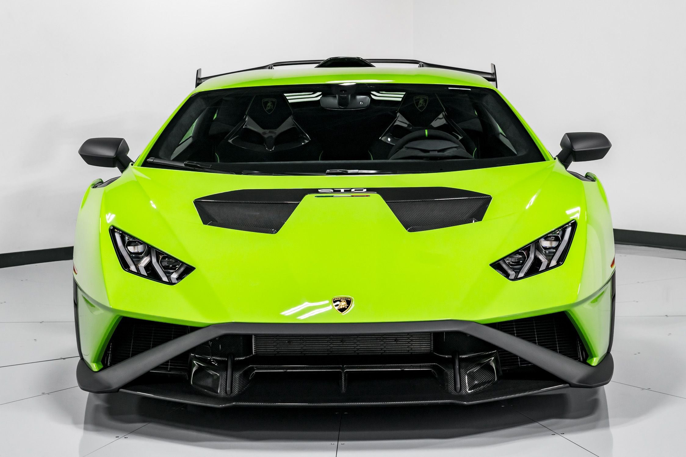 2022 Lamborghini Huracan STO, 3/13