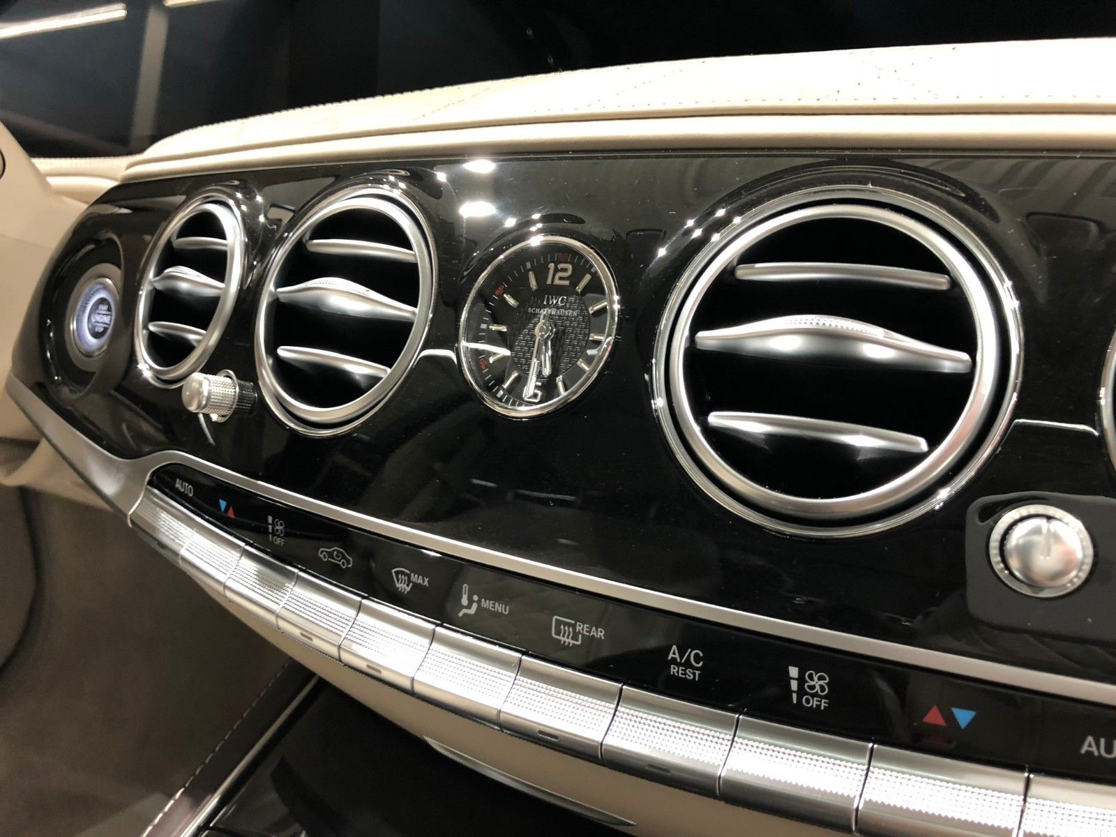 2019 Mercedes-Maybach S 560 4M, 7/15