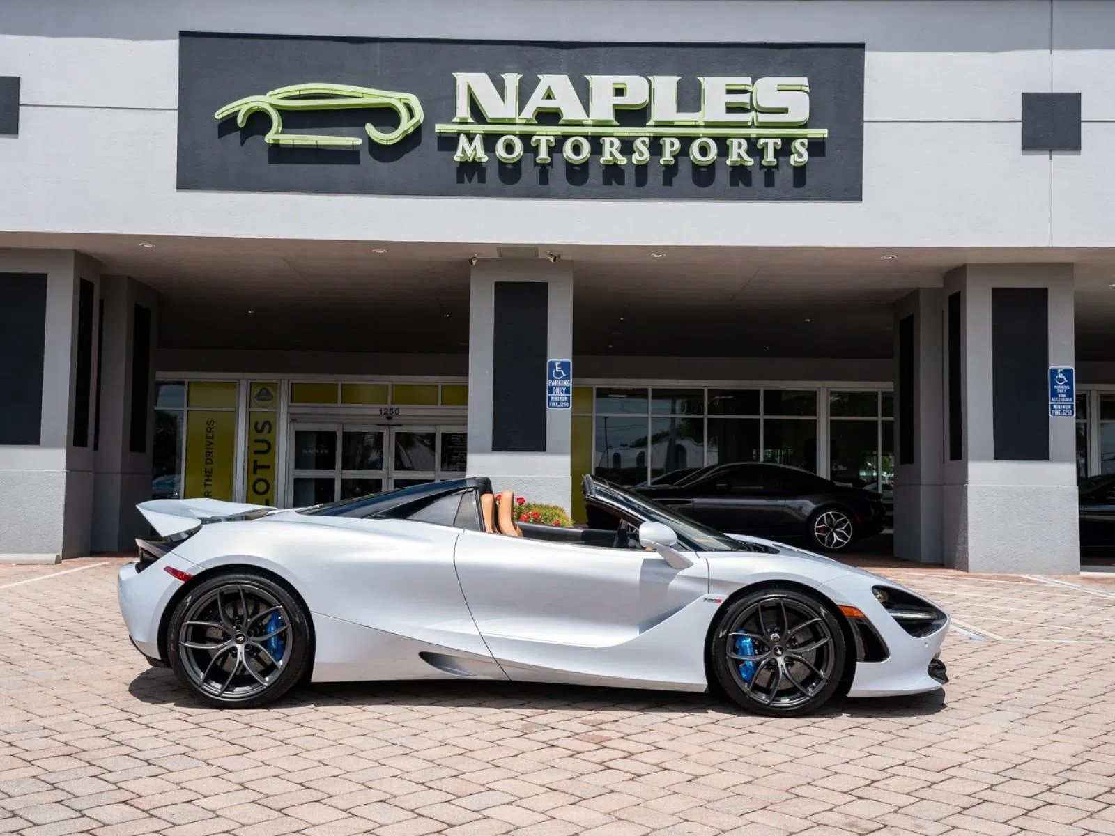 2020 MCLAREN 720S for sale, photo 16 of 20