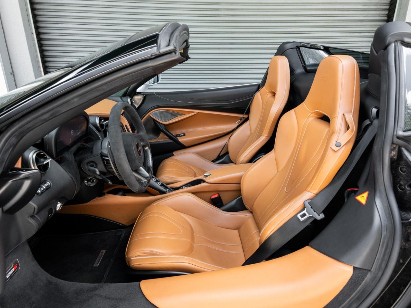 2020 MCLAREN 720S, 18/20