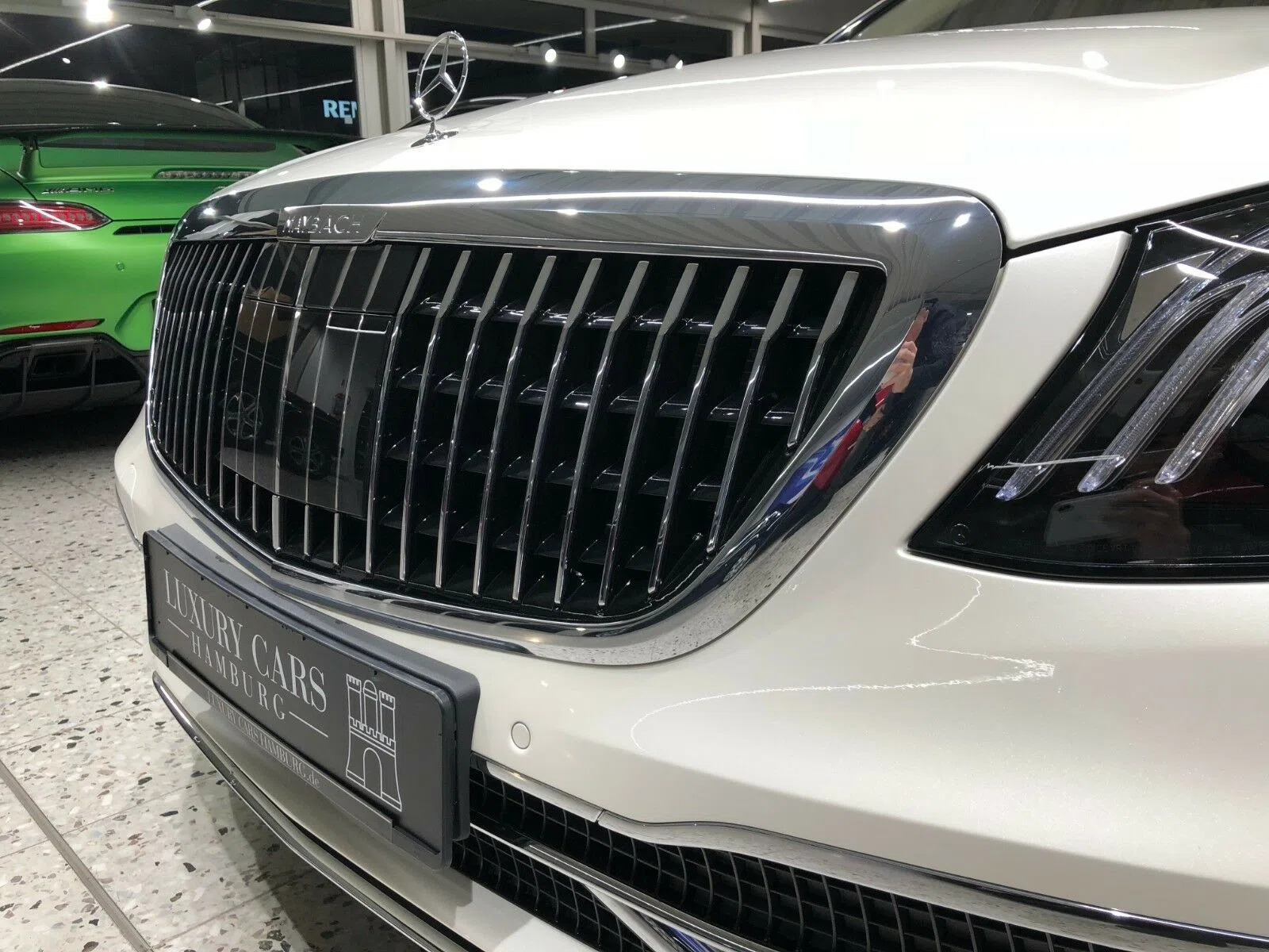 2019 Mercedes-Maybach S 560 4M for sale, exterior, Designo Diamond White