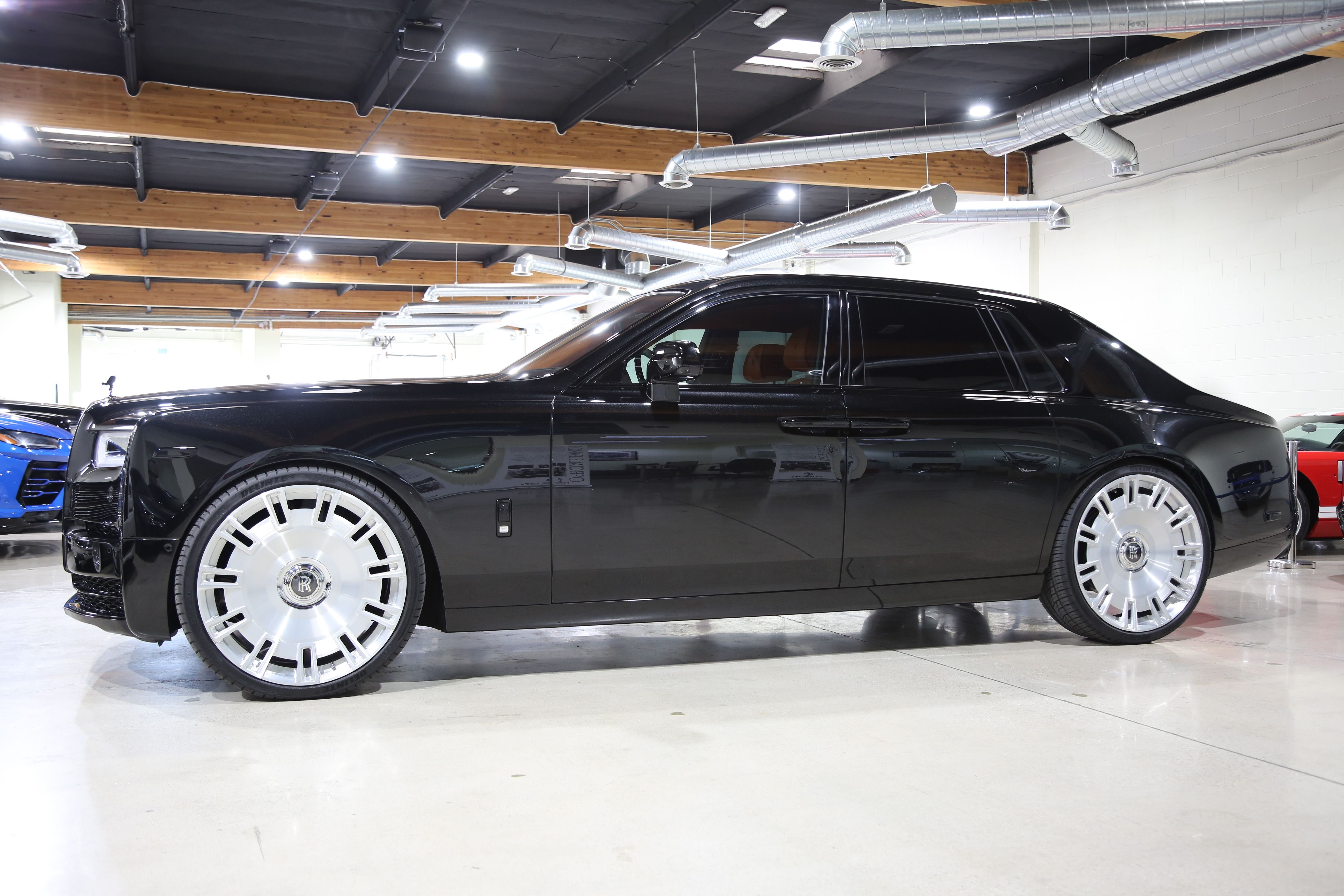 2022 Rolls-Royce Phantom, 7/16