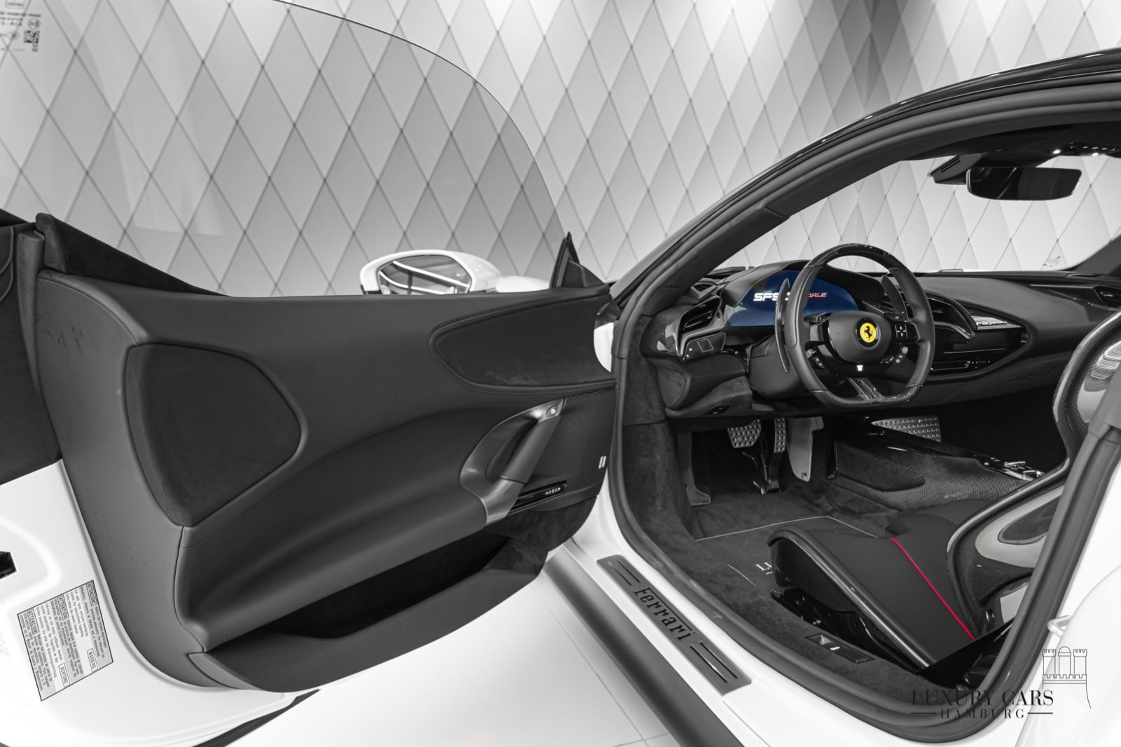 2022 Ferrari SF90, 10/20
