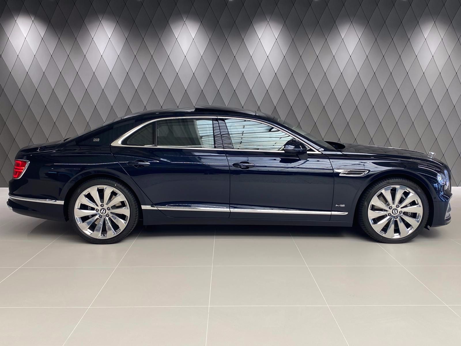 2022 Bentley Flying Spur W12, 3/20