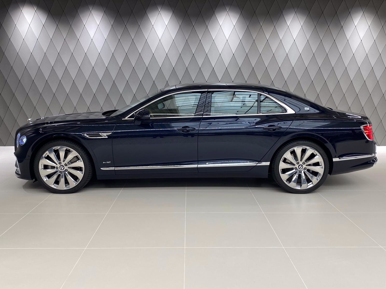 2022 Bentley Flying Spur W12, 4/20