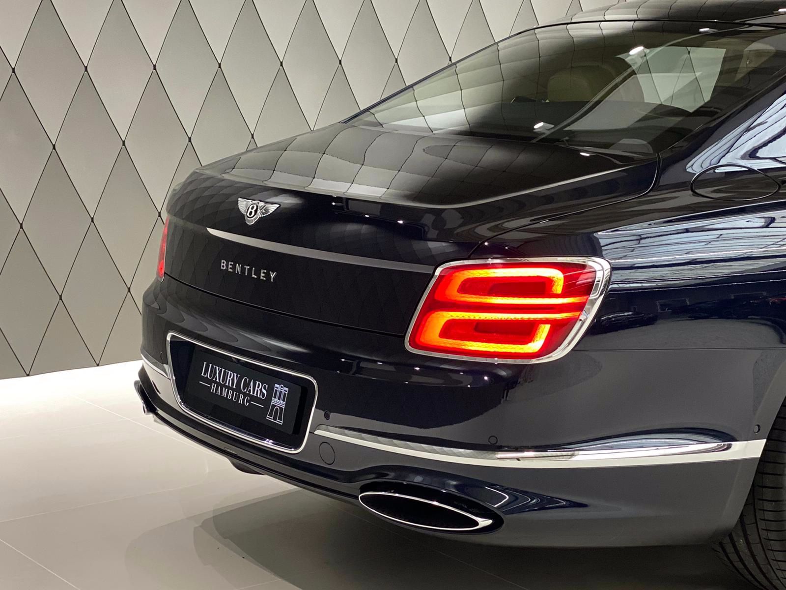 2022 Bentley Flying Spur W12, 8/20