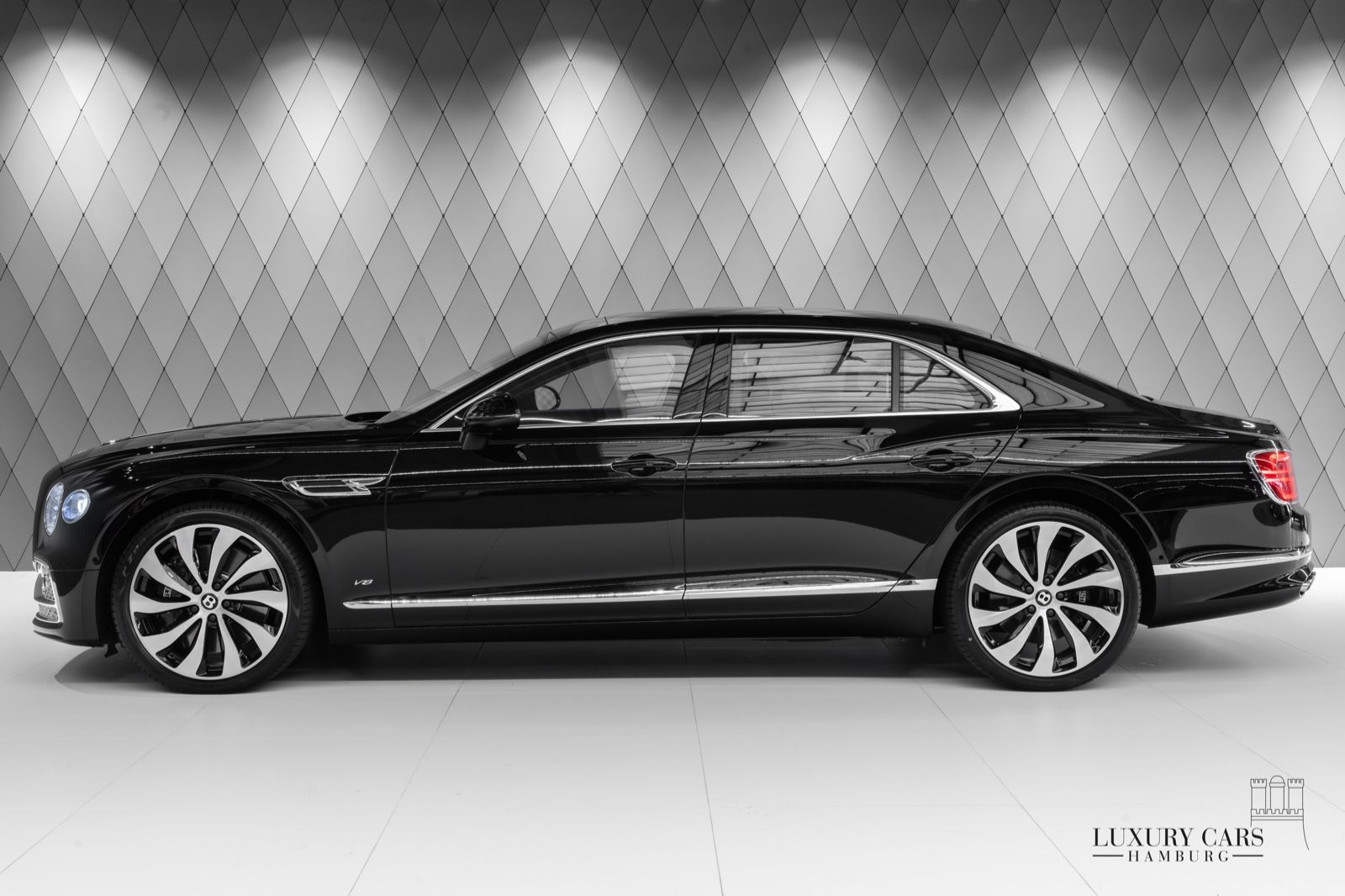 2022 Bentley Flying Spur V8, 4/8